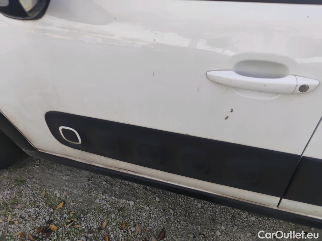  Citroen  C3  Feel 1.2 PureTech 80CV MT5 E6dT #15