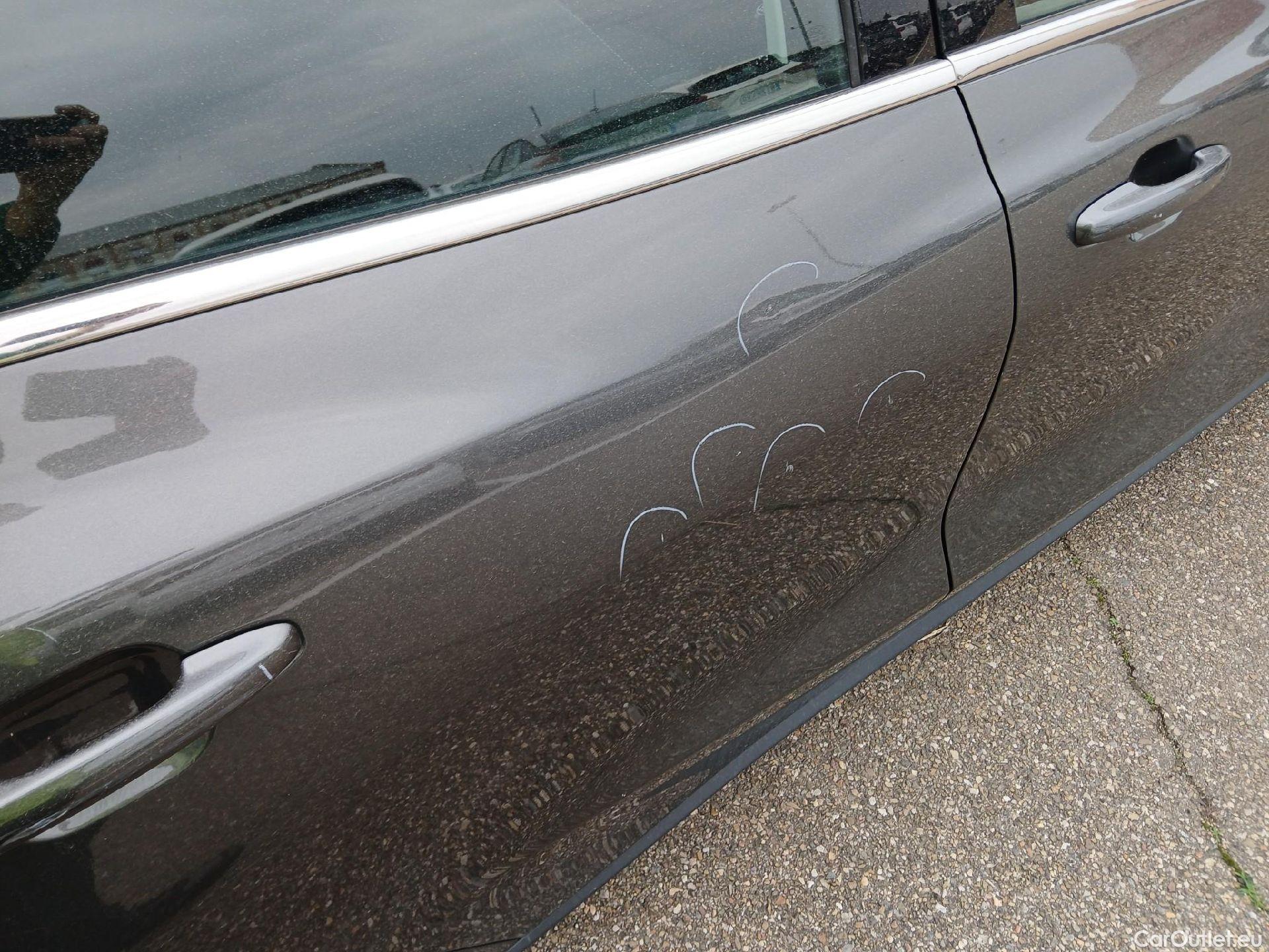  Ford  Focus FORD  / 2018 / 5P / familiar 1.0 Ecoboost 92kW Trend+ SB #29