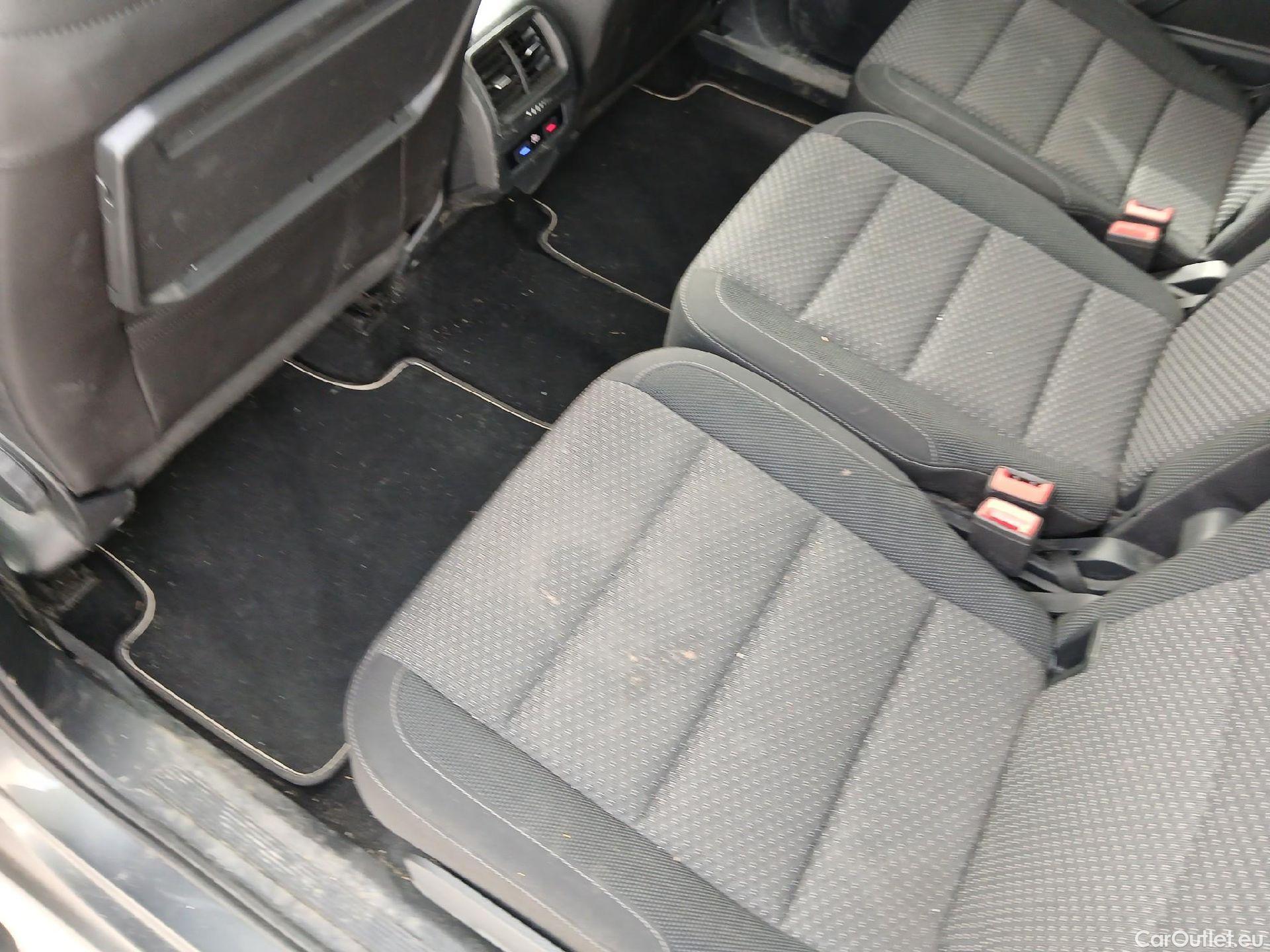  Volkswagen  Touran  Business BMT 2.0 TDI 115CV AT7 E6dT #5