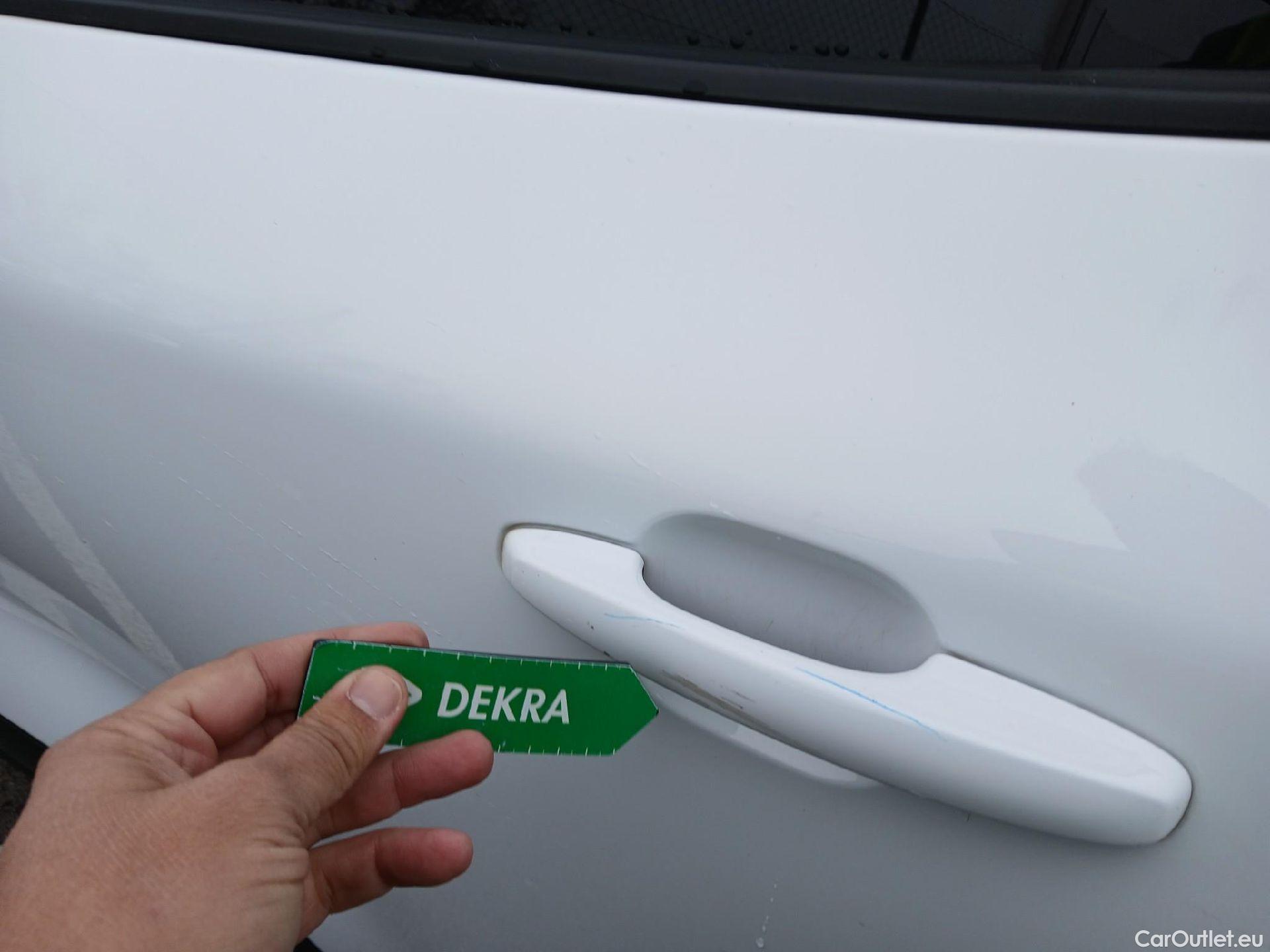  Ford  Kuga FORD  / 2019 / 5P / todoterreno Titanium 1.5T EcoBoost 88kW (120CV) #21