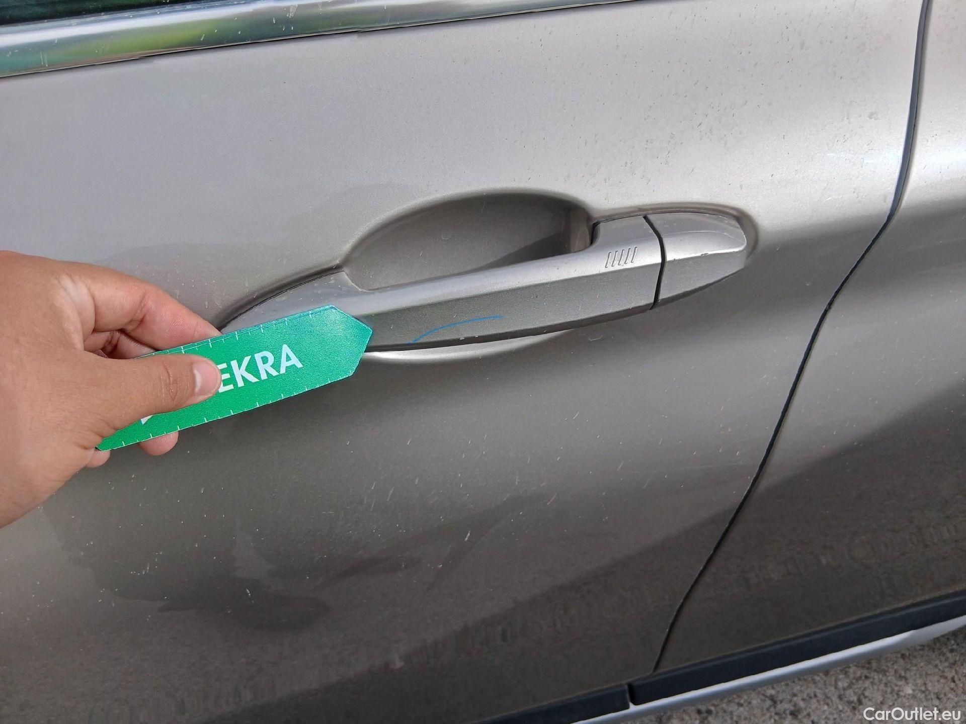  Bmw  X1 BMW  / 2019 / 5P / todoterreno sDrive18d #9