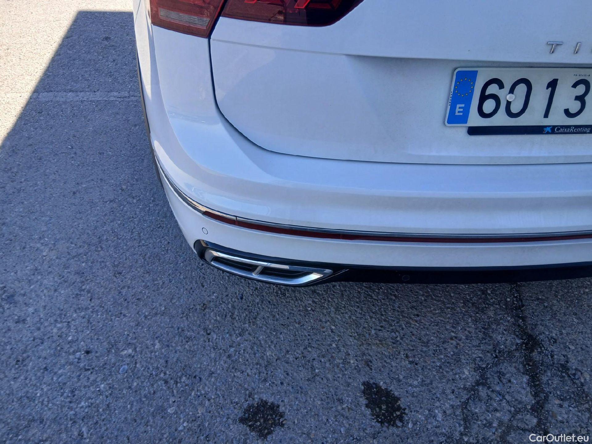  Volkswagen  Tiguan VOLKSWAGEN  / 2020 / 5P / todoterreno R-Line 2.0 TDI 110kW (150CV) DSG #11