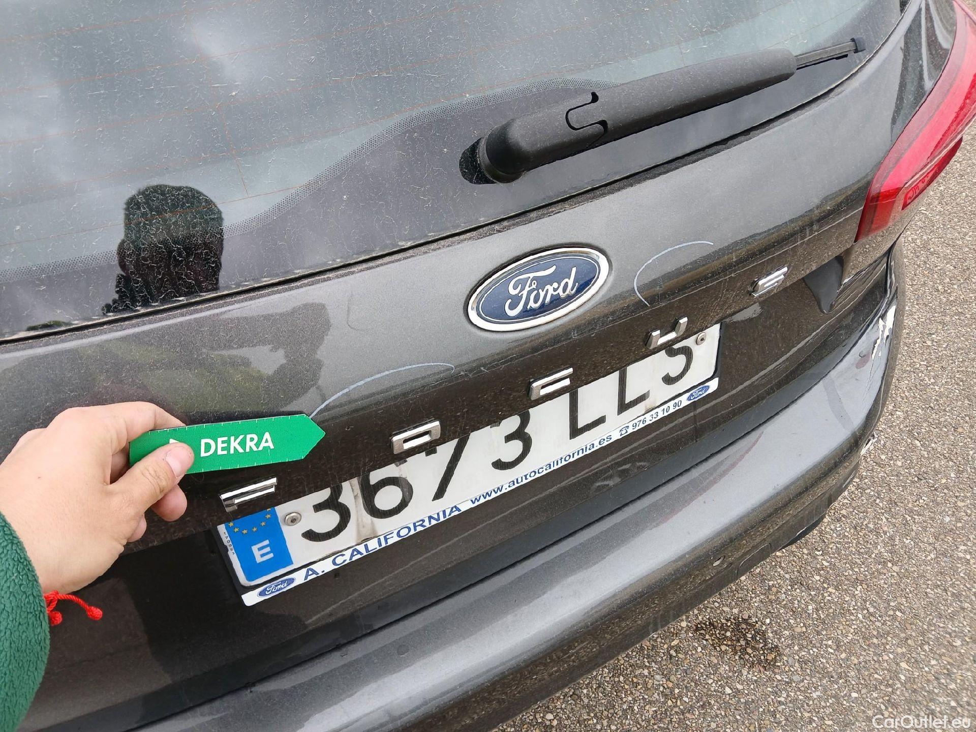  Ford  Focus FORD  / 2018 / 5P / familiar 1.0 Ecoboost 92kW Trend+ SB #22