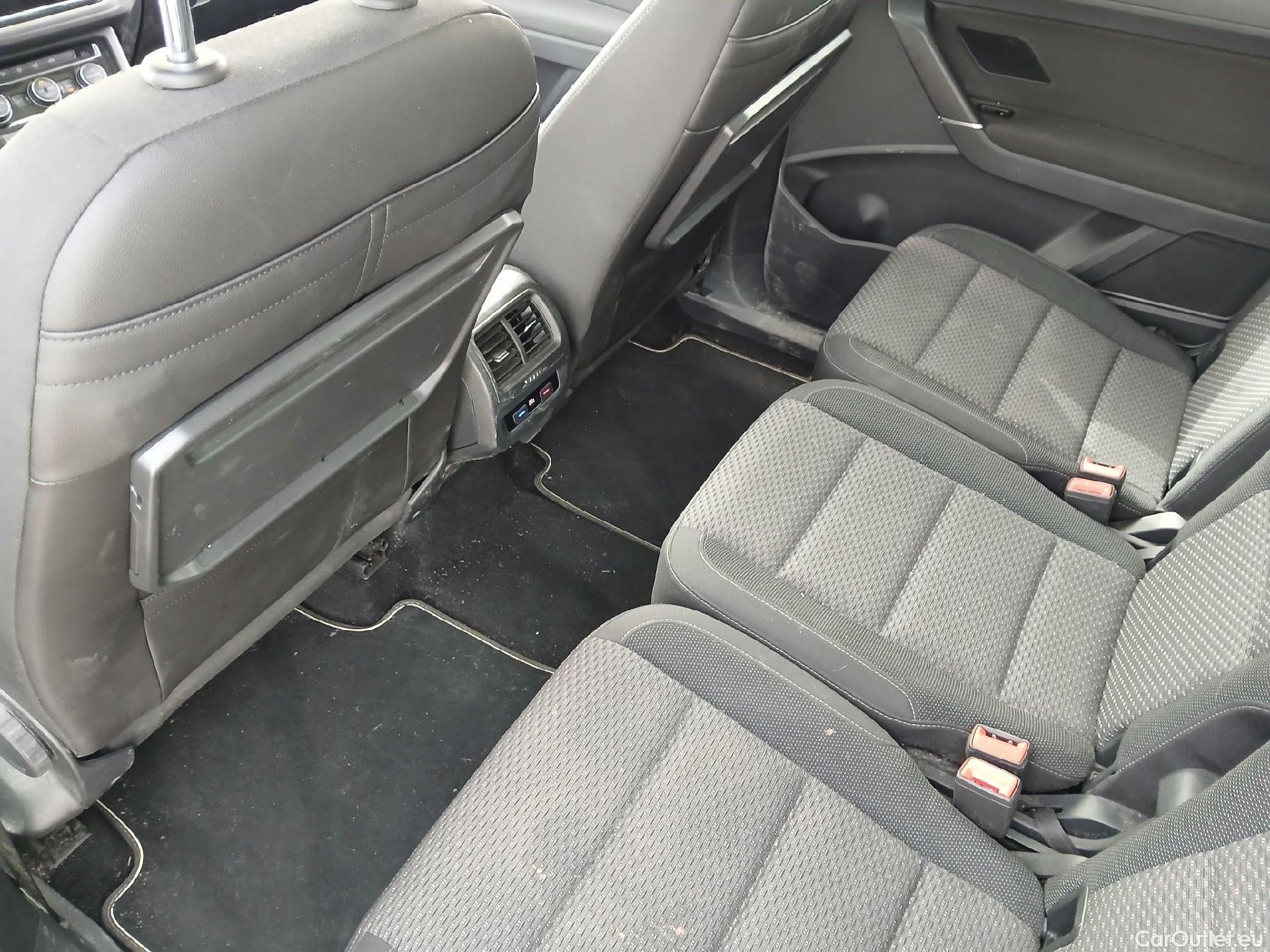  Volkswagen  Touran  Business BMT 2.0 TDI 115CV AT7 E6dT #4