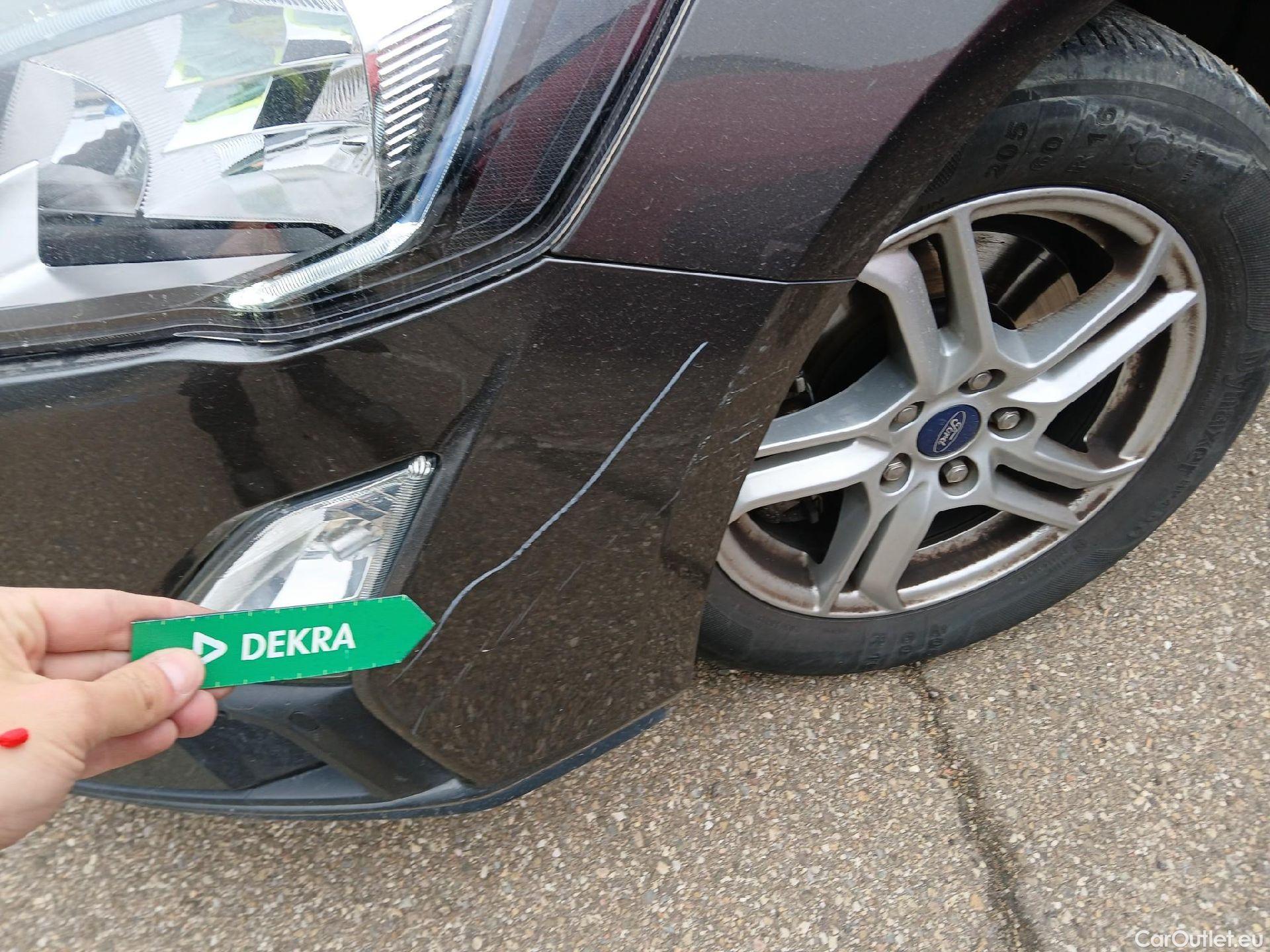  Ford  Focus FORD  / 2018 / 5P / familiar 1.0 Ecoboost 92kW Trend+ SB #9