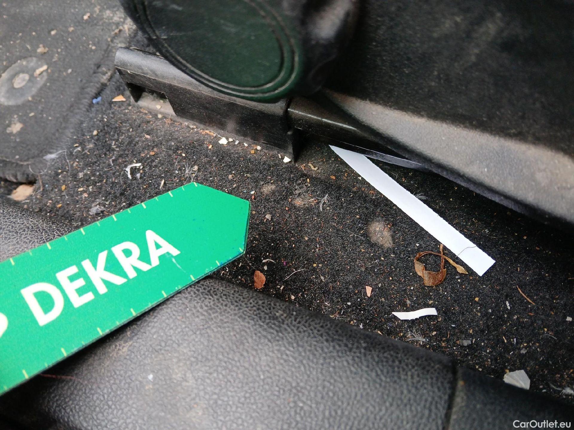  Ford  Focus FORD  / 2018 / 5P / familiar 1.0 Ecoboost 92kW Trend+ SB #44