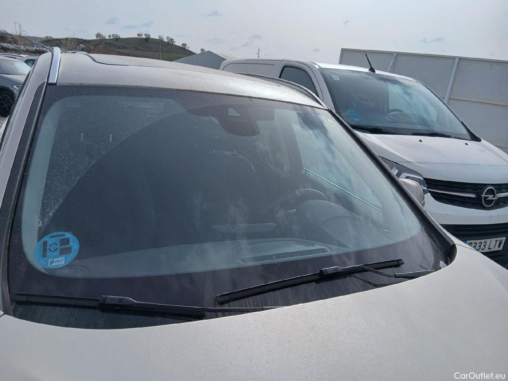  Bmw  X1 BMW  / 2019 / 5P / todoterreno sDrive18d #6