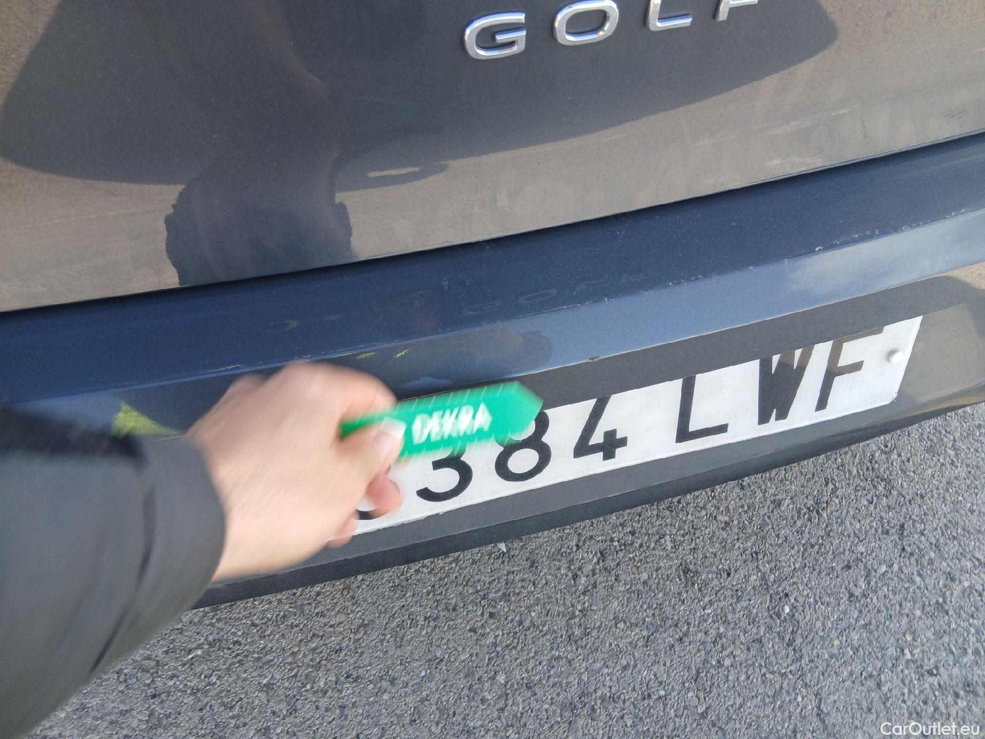  Volkswagen  Golf  VOLKSWAGEN / 2020 / 5P / berlina con portón R-Line 1.5 TSI 110kW (150CV) #2