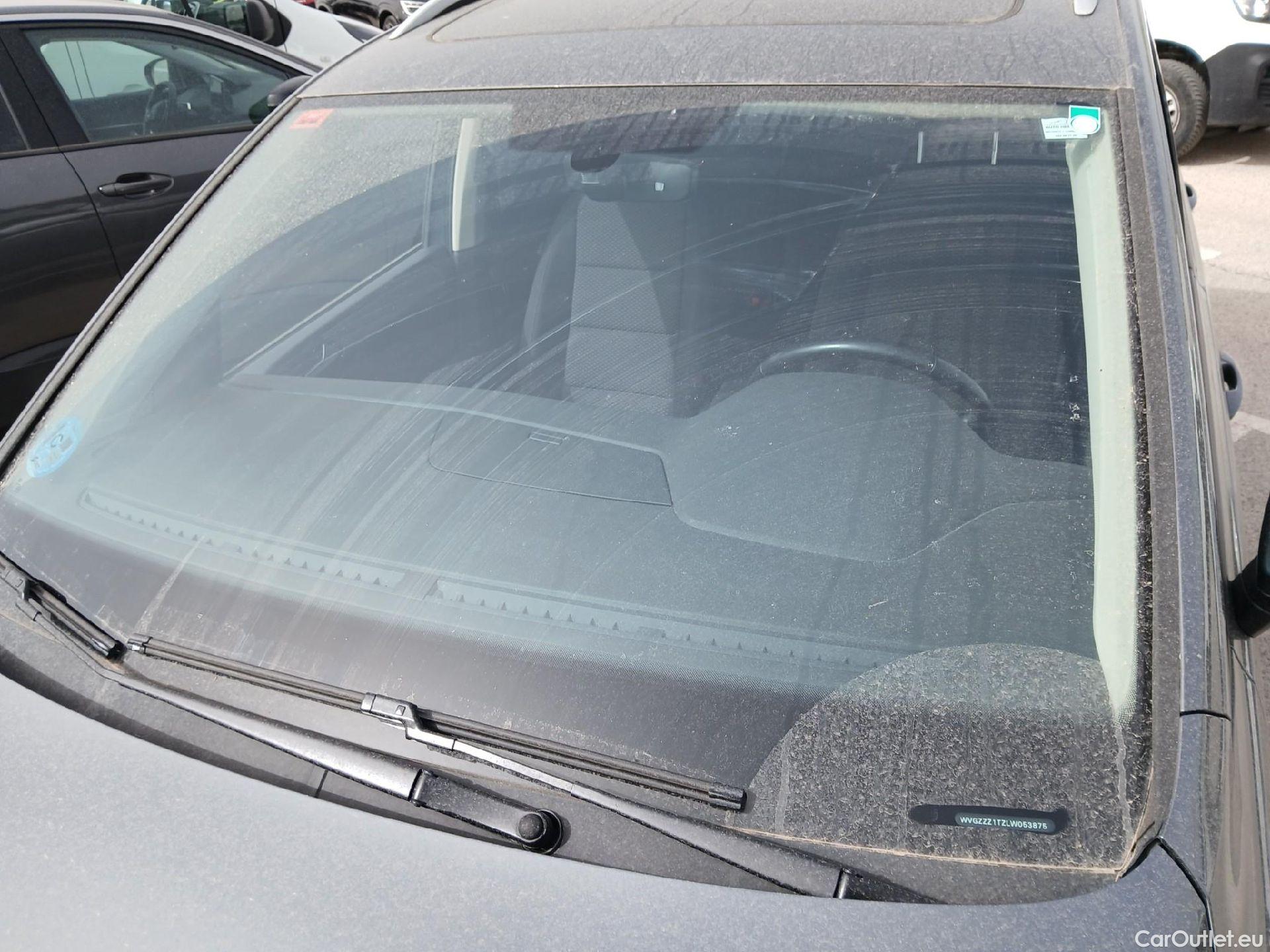  Volkswagen  Touran  Business BMT 2.0 TDI 115CV AT7 E6dT #14