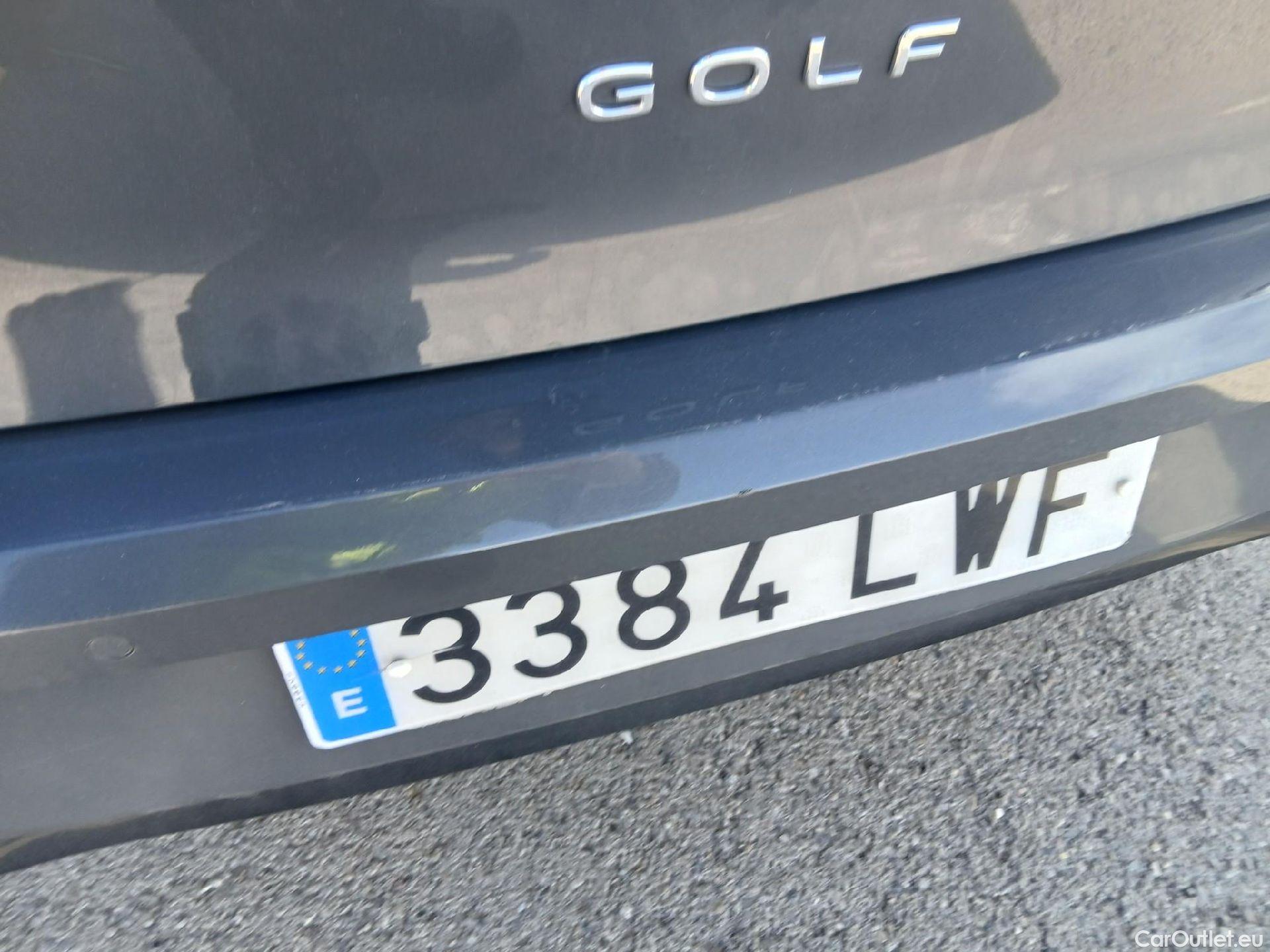  Volkswagen  Golf  VOLKSWAGEN / 2020 / 5P / berlina con portón R-Line 1.5 TSI 110kW (150CV) #1