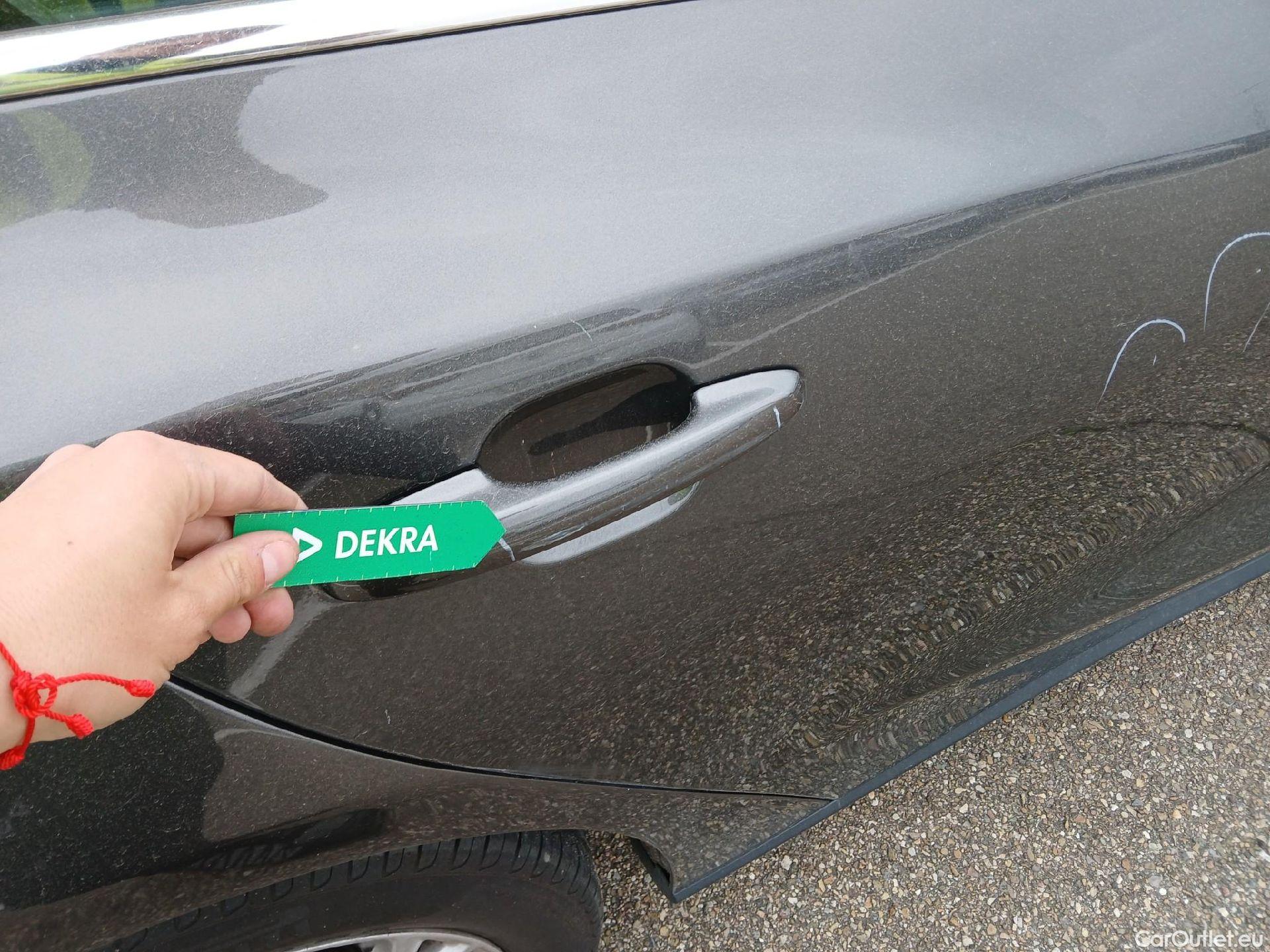  Ford  Focus FORD  / 2018 / 5P / familiar 1.0 Ecoboost 92kW Trend+ SB #32