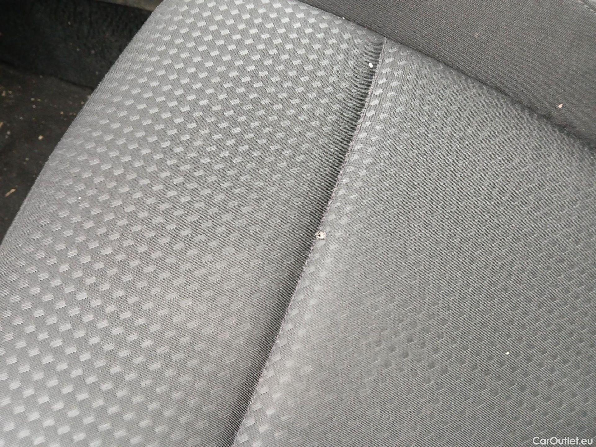  Ford  Focus FORD  / 2018 / 5P / familiar 1.0 Ecoboost 92kW Trend+ SB #42