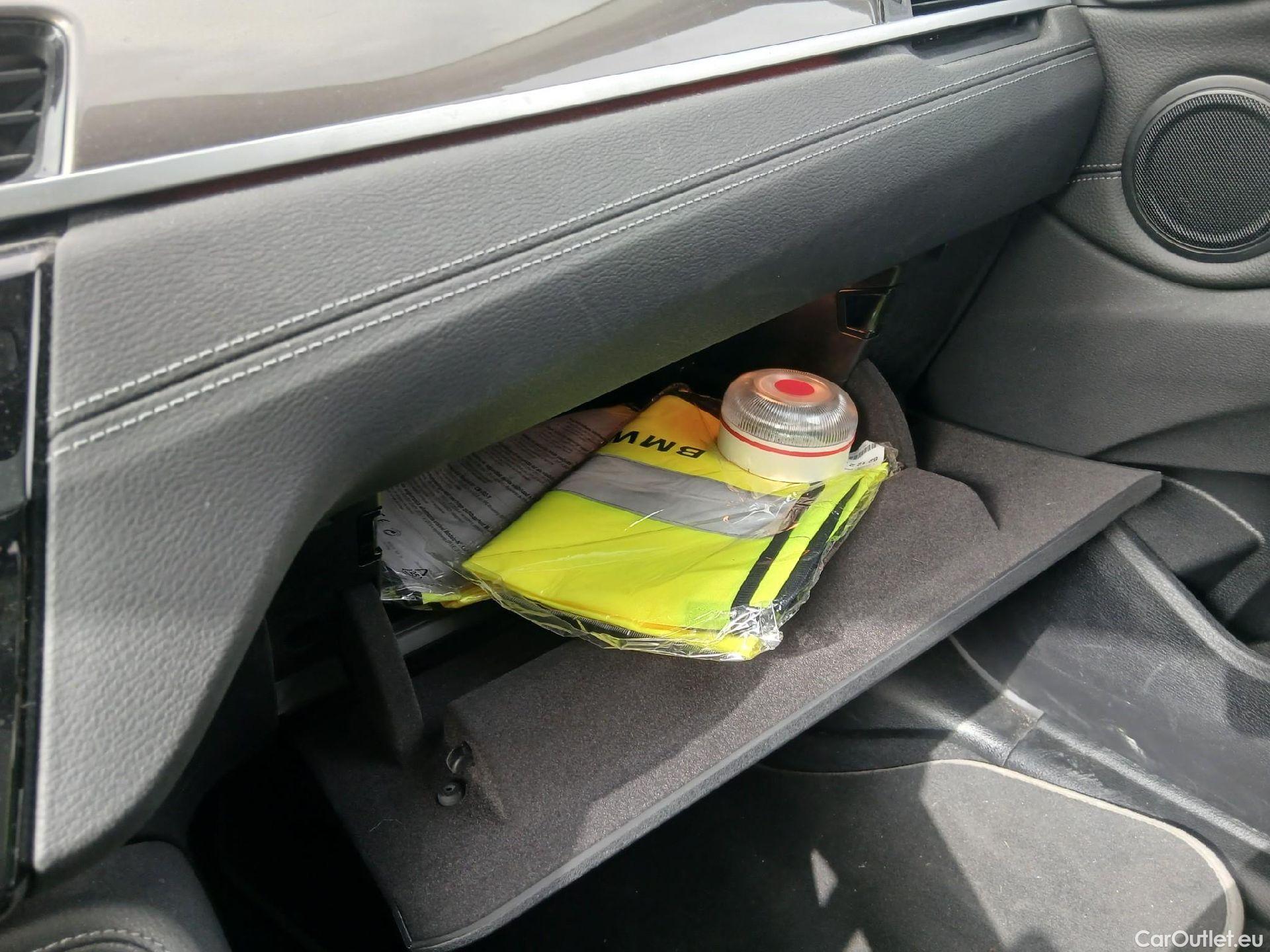  Bmw  X1 BMW  / 2019 / 5P / todoterreno sDrive18d #1