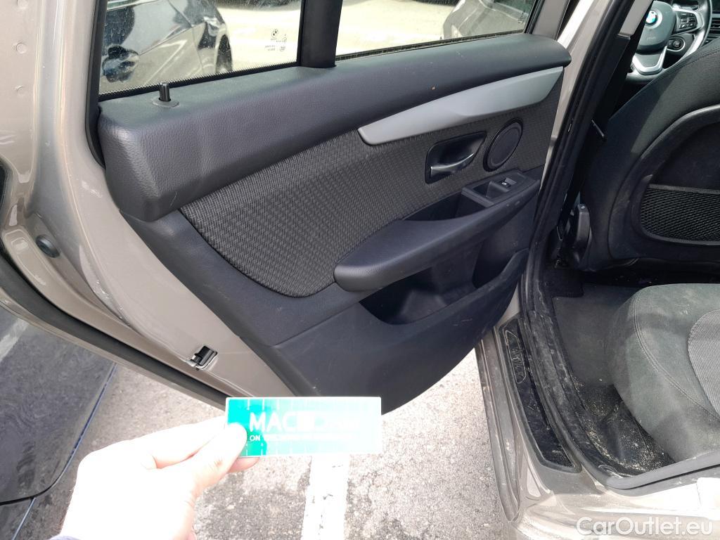  Bmw  Serie 2 BMW  Gran Tourer/2018/5P/monovolumen compacto 216d Business #24