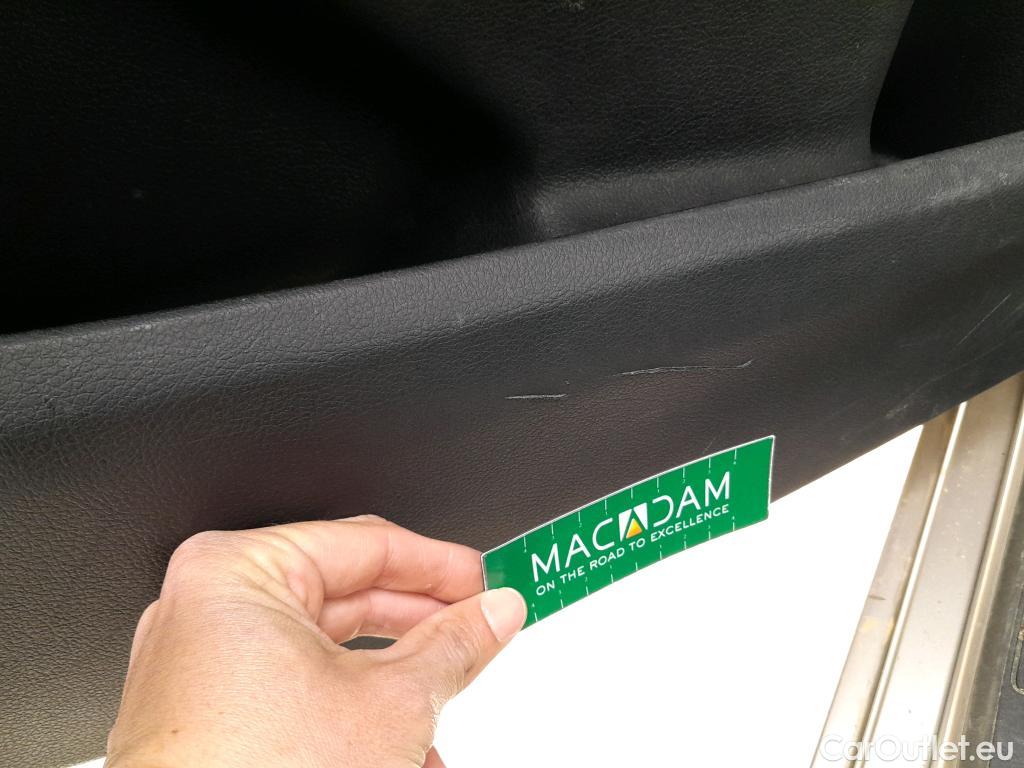  Bmw  Serie 2 BMW  Gran Tourer/2018/5P/monovolumen compacto 216d Business #25