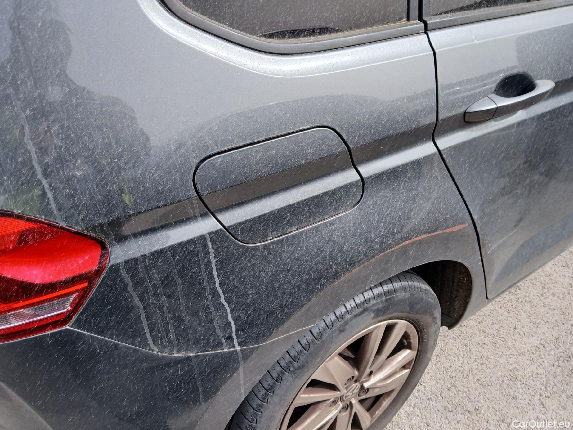  Volkswagen  Touran  Business BMT 2.0 TDI 115CV AT7 E6dT #26