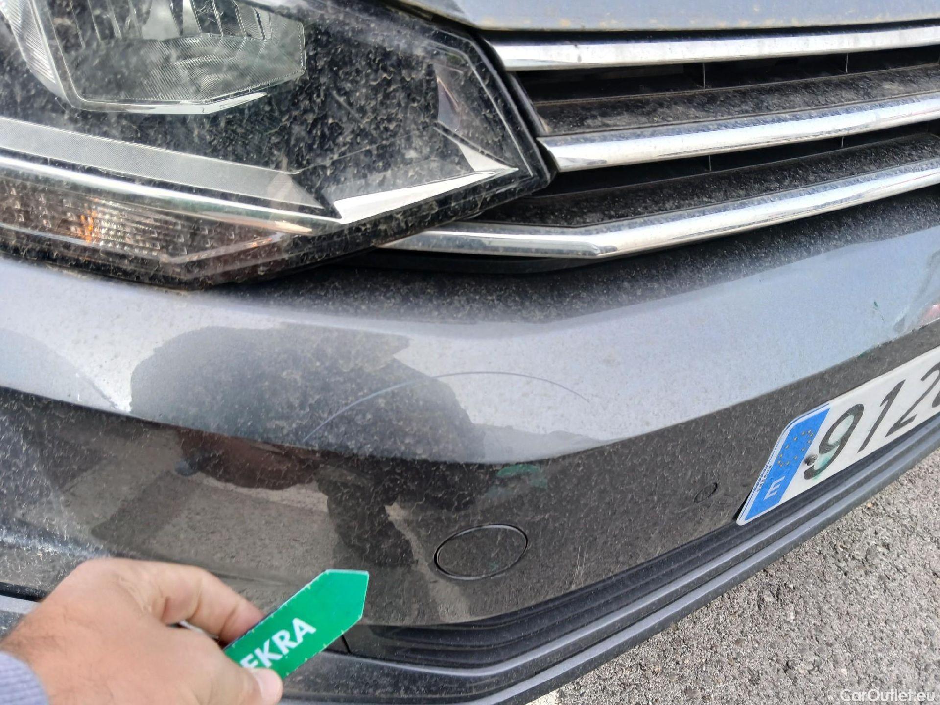  Volkswagen  Touran  Business BMT 2.0 TDI 115CV AT7 E6dT #9