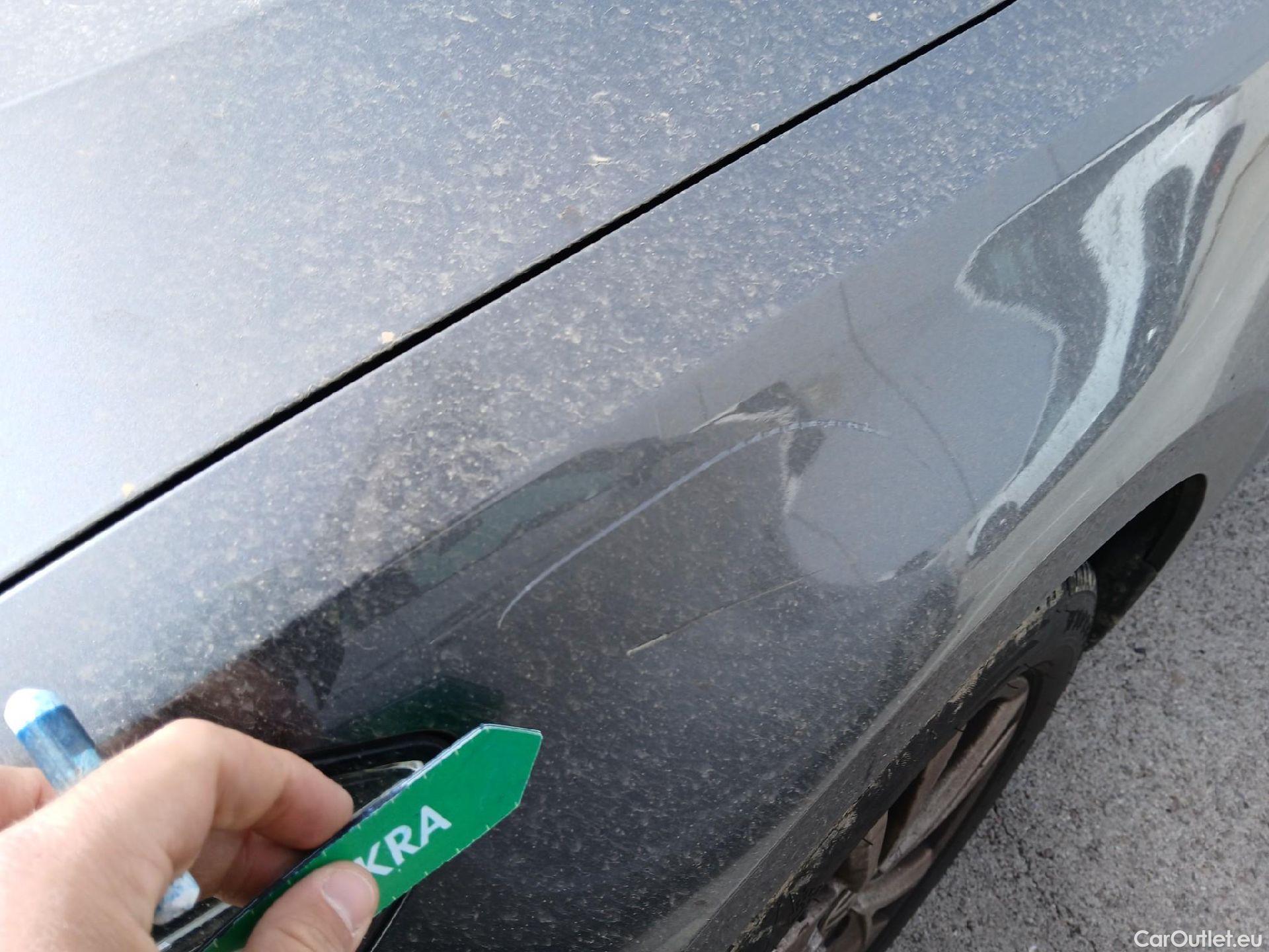  Volkswagen  Touran  Business BMT 2.0 TDI 115CV AT7 E6dT #10