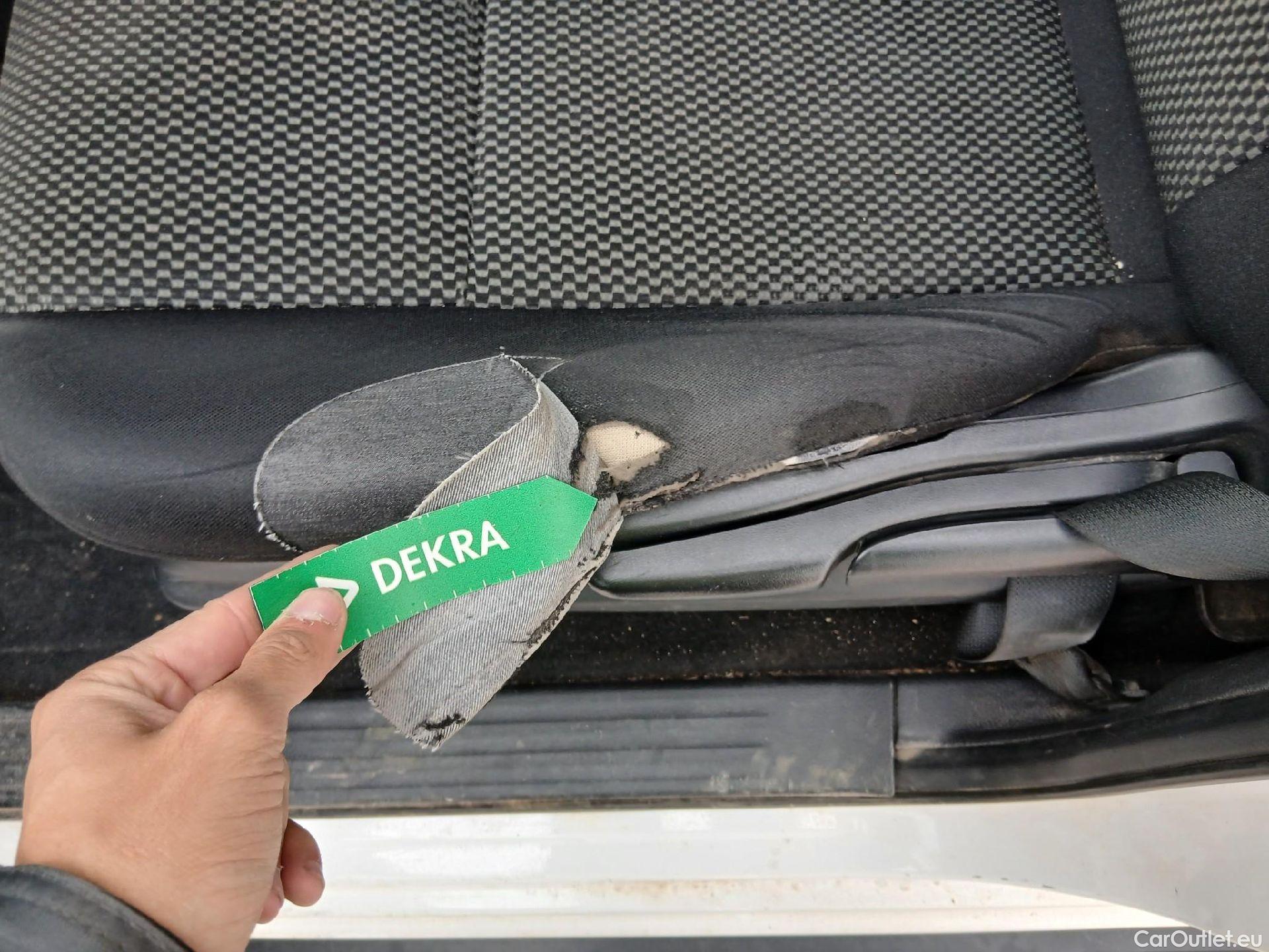  Nissan  Navara NISSAN  / 2015 / 4P / pickup Doble Cab. 2.3dCi 120kW(160CV) Acenta #13