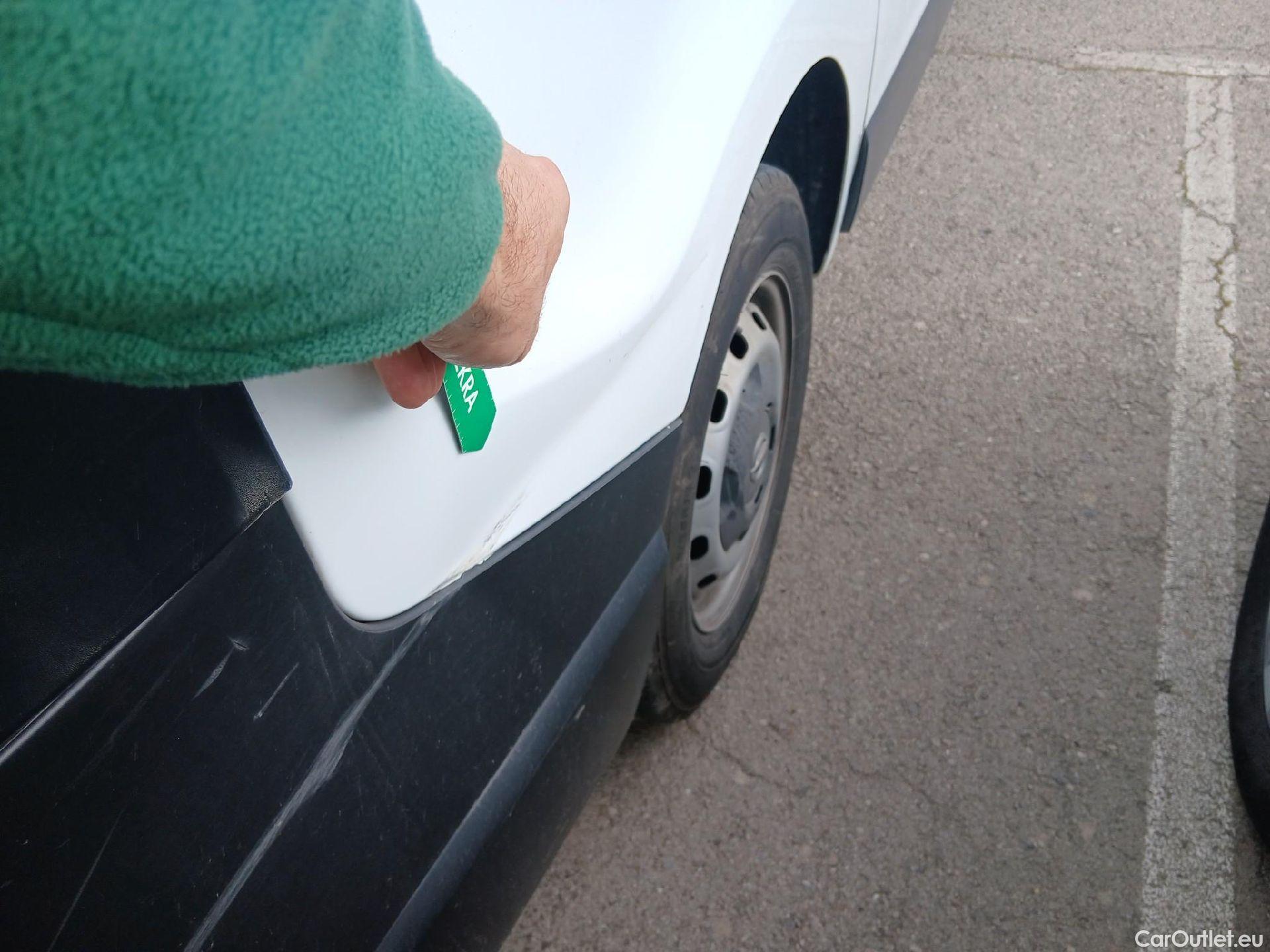  Nissan  NV300 NISSAN  / 2016 / 4P / furgón 2.0dCi 88kW (120CV) L1H1 1T Optima #22