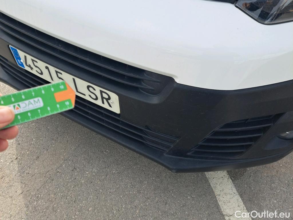  Citroen  Jumpy CITROEN  / 2016 / 4P / furgón Talla M BlueHDi 100 S&S 6v Control #32