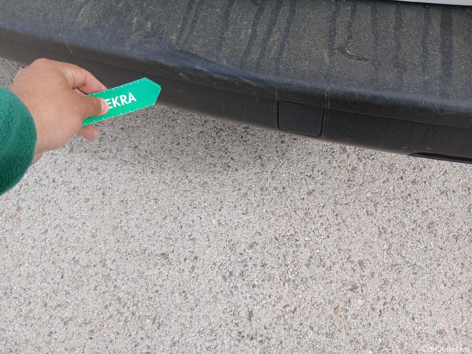  Opel  Vivaro OPEL  / 2019 / 4P / furgón 1.5 Diésel 74kW(100CV)M Std Exp #25