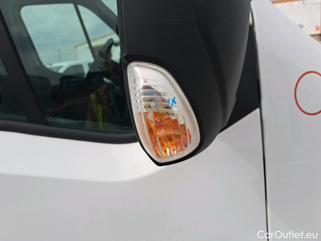  Opel  Movano  B Furgón/Combi Fg. L2H2 3 5t turbo 130CV MT6 E6 #60