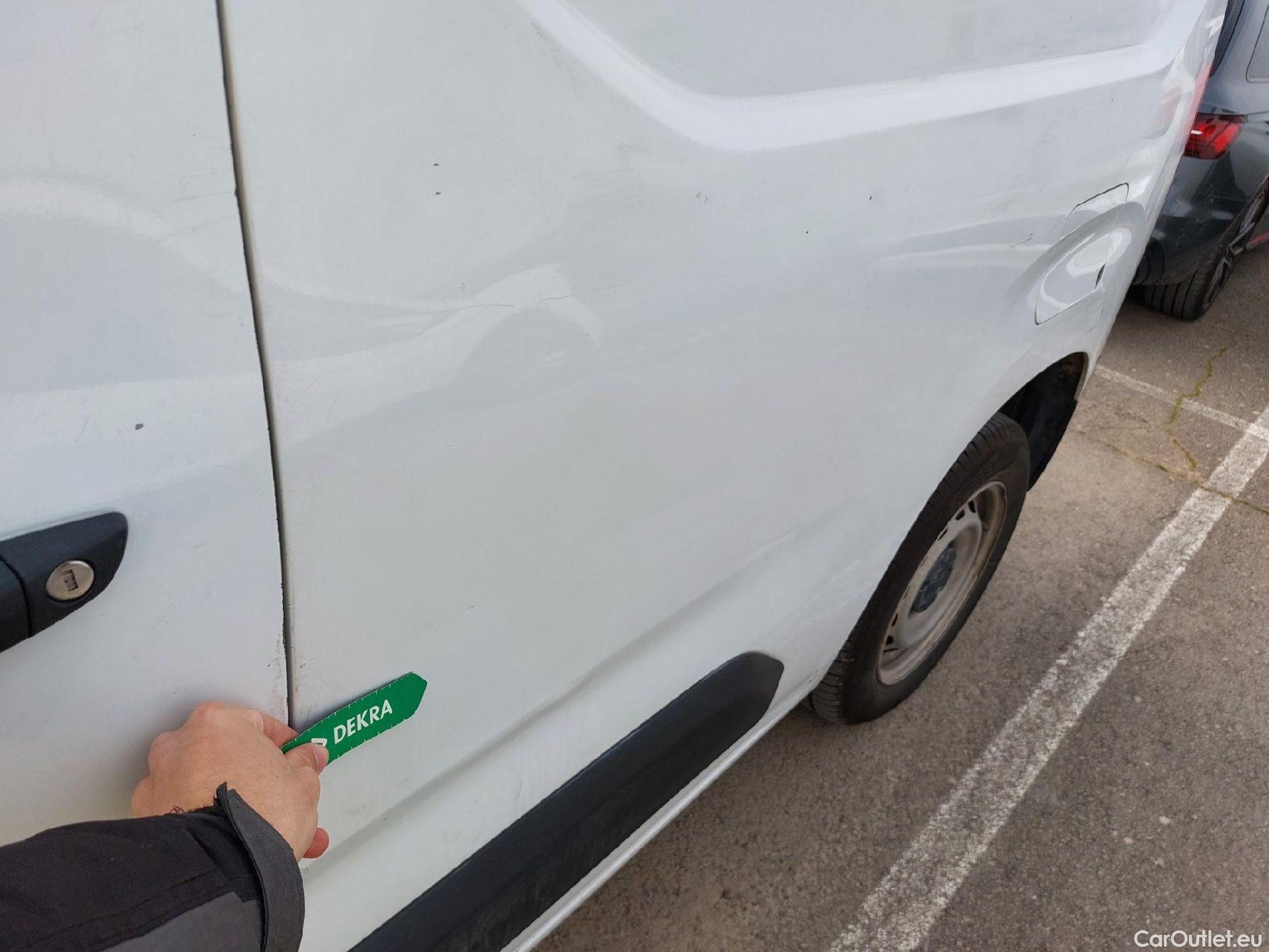  Peugeot  Partner PEUGEOT  / 2018 / 3P / furgón derivado de turismo Pro Standard 600kg BlueHDi 73kW (AC) #10