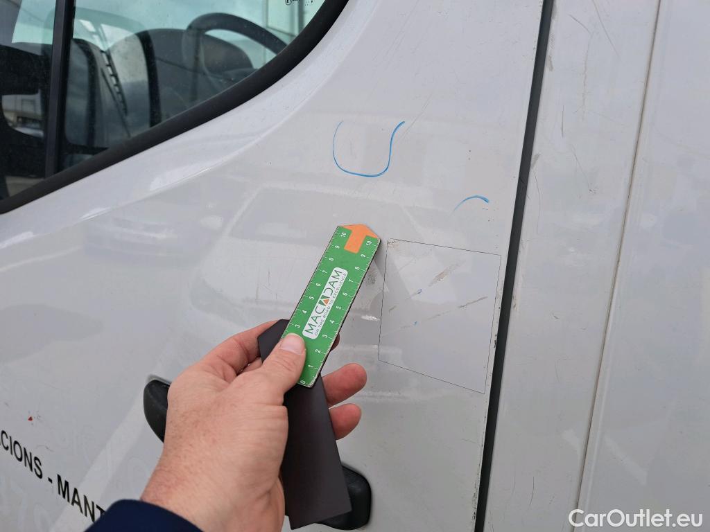  Opel  Movano  B Furgón/Combi Fg. L2H2 3 5t turbo 130CV MT6 E6 #31