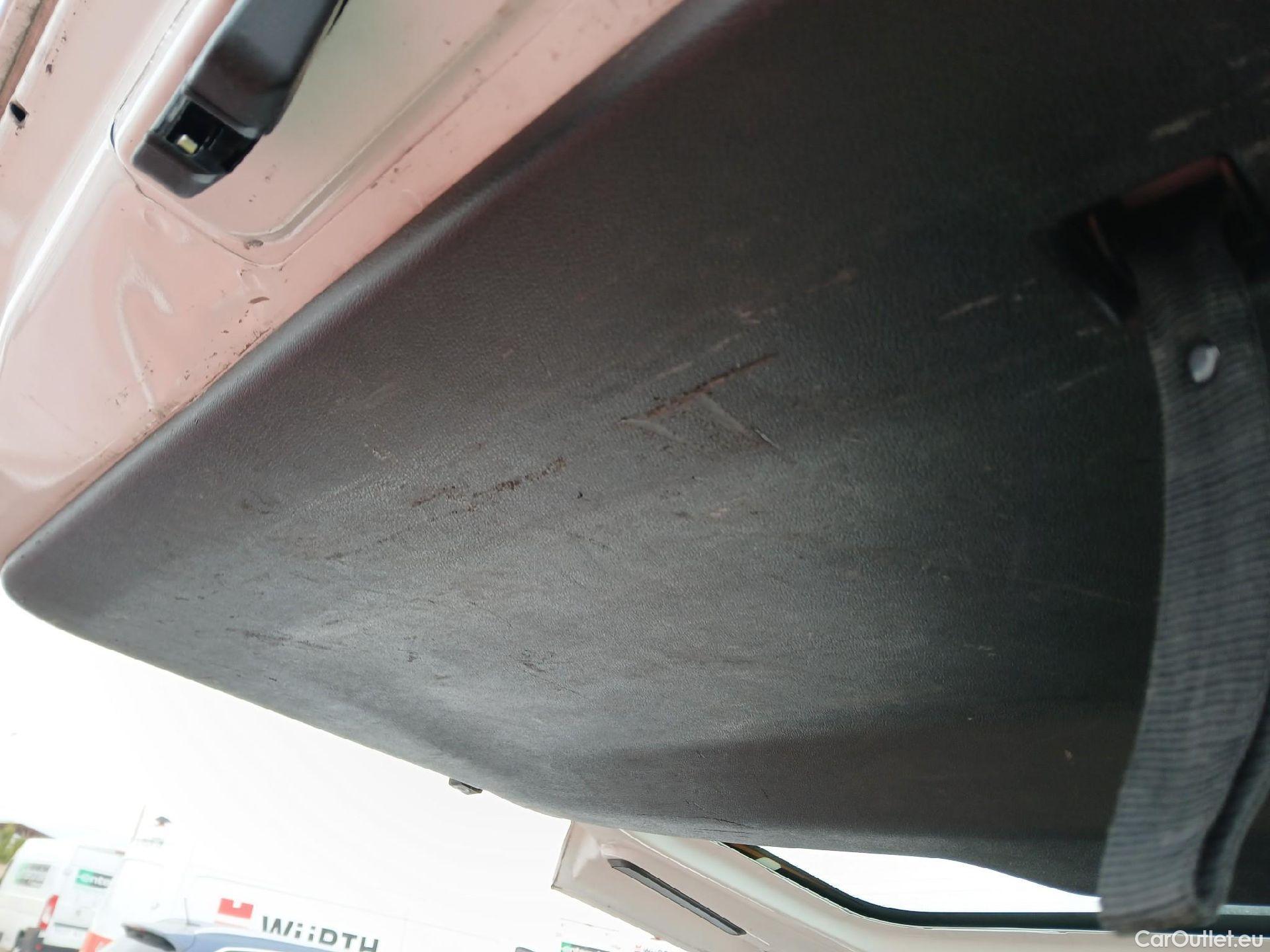  Citroen  Berlingo CITROEN  / 2018 / 5P / monovolumen compacto Talla M BlueHDi 100 S&S FEEL #34