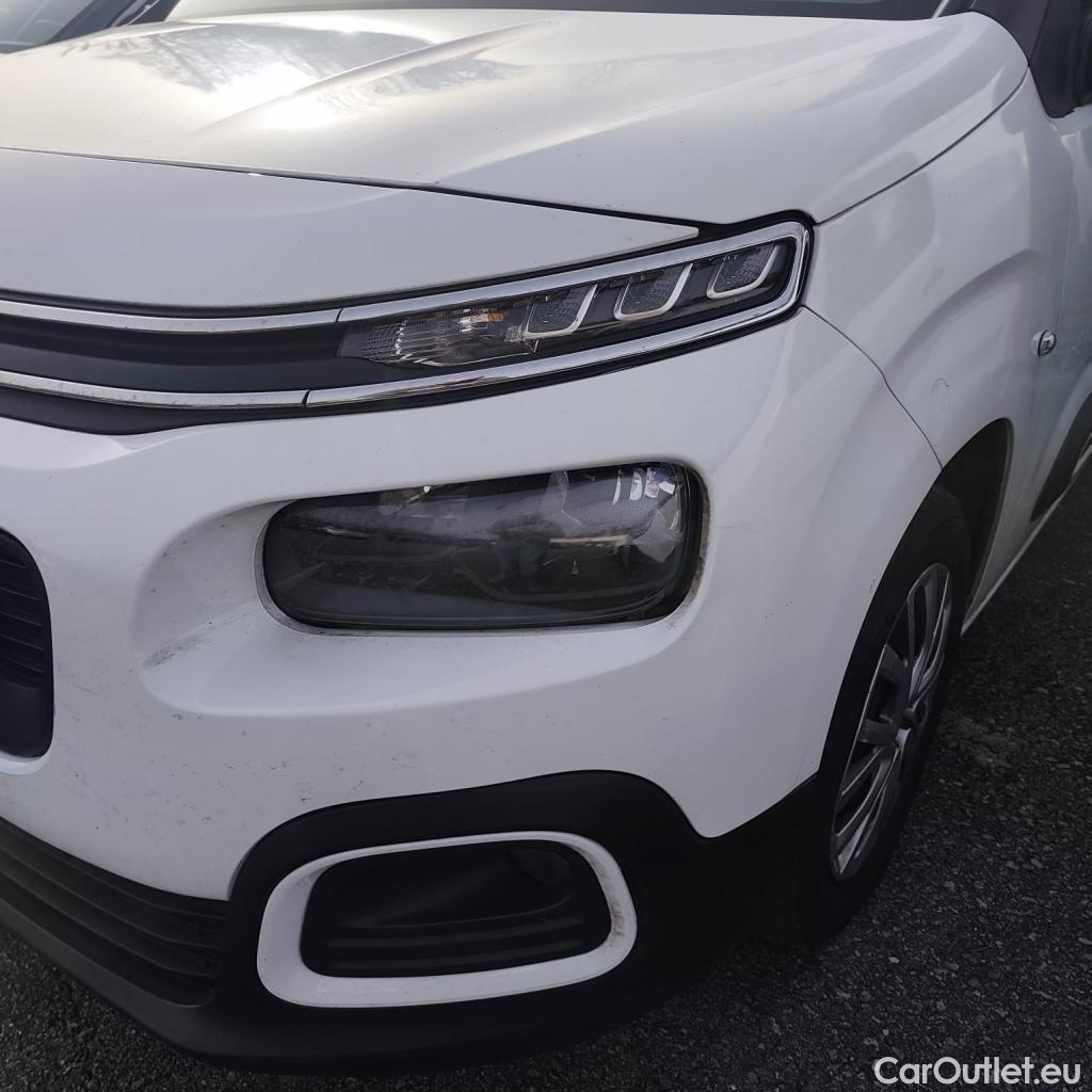  Citroen  Berlingo CITROEN  / 2018 / 5P / monovolumen compacto Talla M BlueHDi 100 S&S FEEL #18