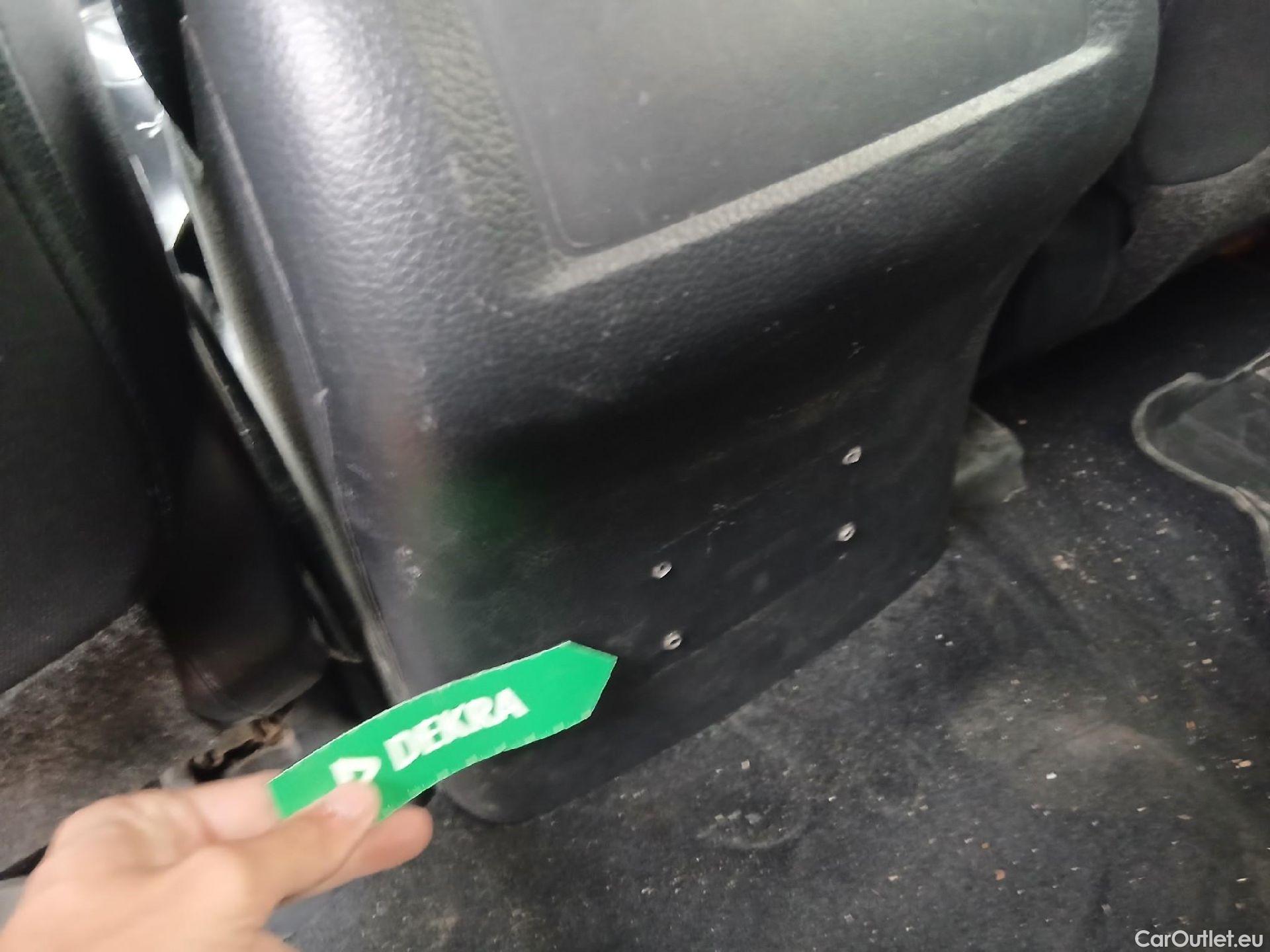  Nissan  Navara NISSAN  / 2015 / 4P / pickup Doble Cab. 2.3dCi 120kW(160CV) Acenta #20