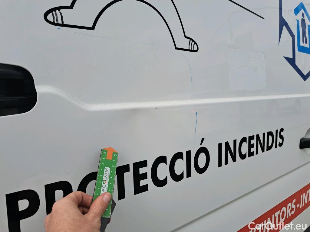  Opel  Movano  B Furgón/Combi Fg. L2H2 3 5t turbo 130CV MT6 E6 #16