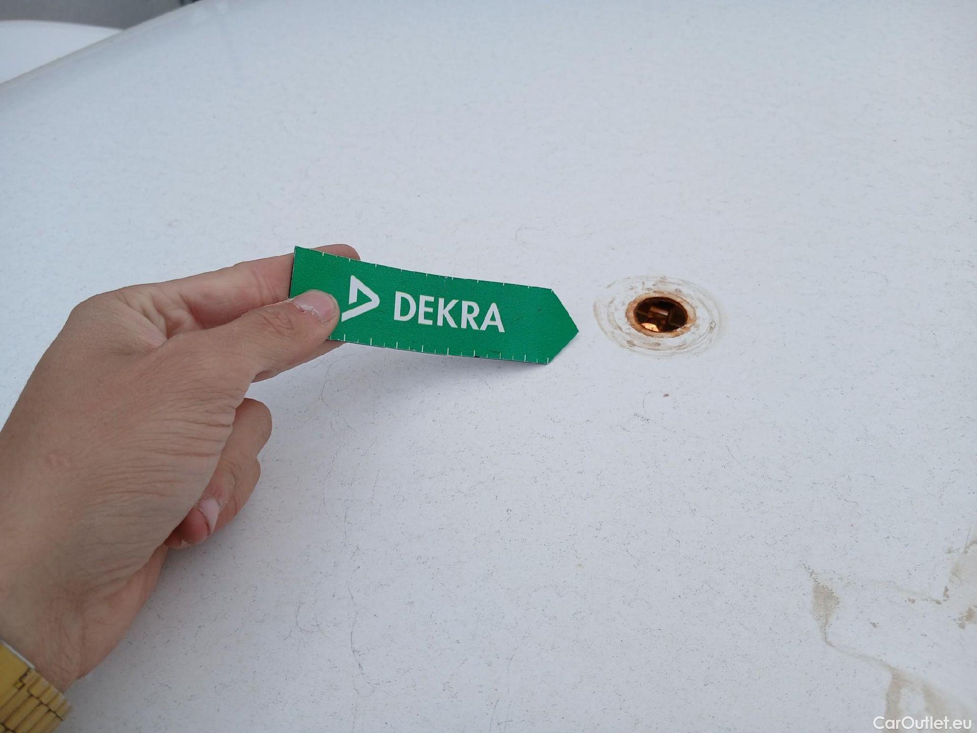  Nissan  Navara NISSAN  / 2015 / 4P / pickup Doble Cab. 2.3dCi 120kW(160CV) Acenta #21