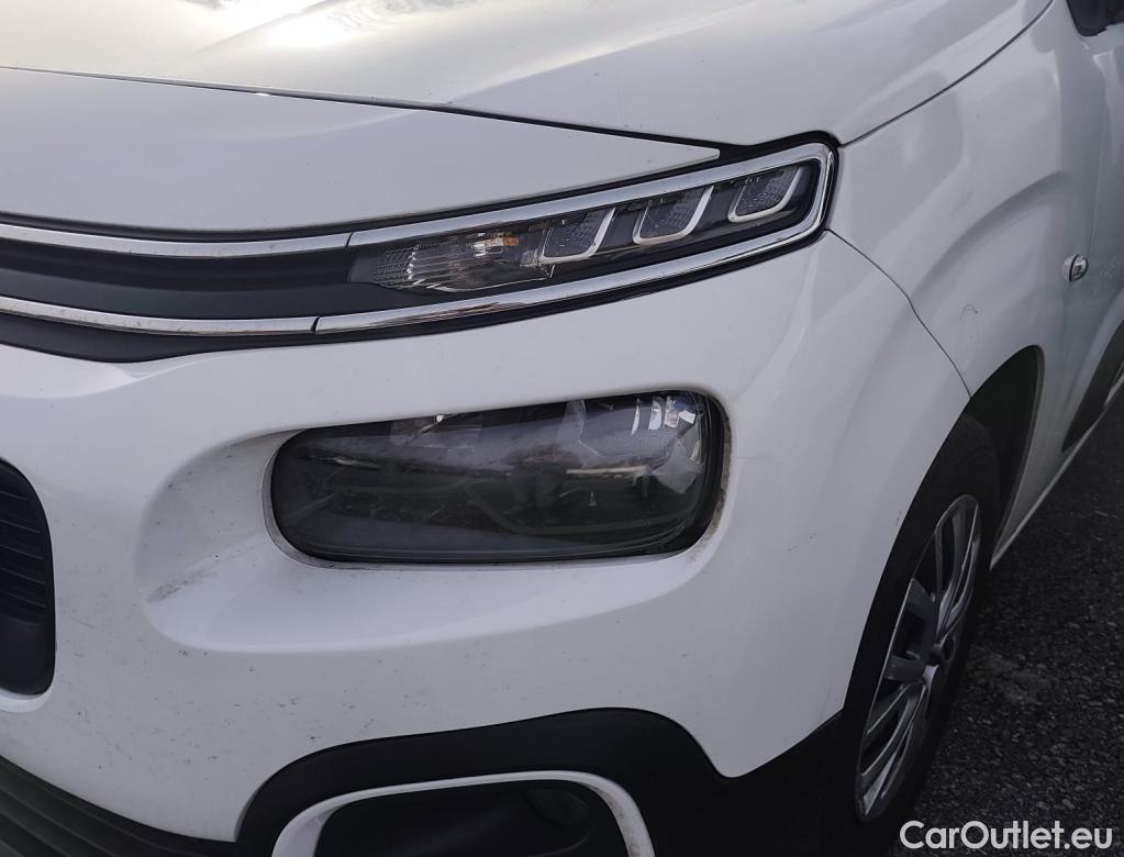  Citroen  Berlingo CITROEN  / 2018 / 5P / monovolumen compacto Talla M BlueHDi 100 S&S FEEL #1