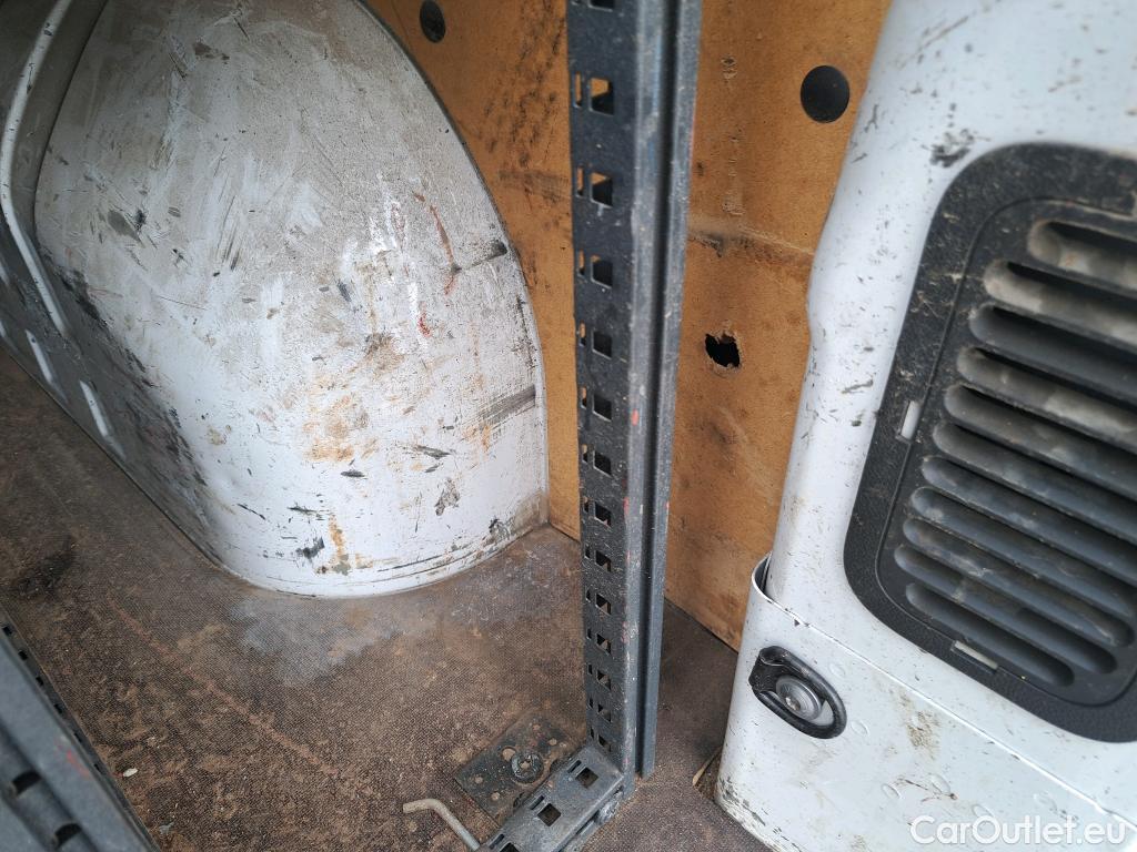  Opel  Movano  B Furgón/Combi Fg. L2H2 3 5t turbo 130CV MT6 E6 #3