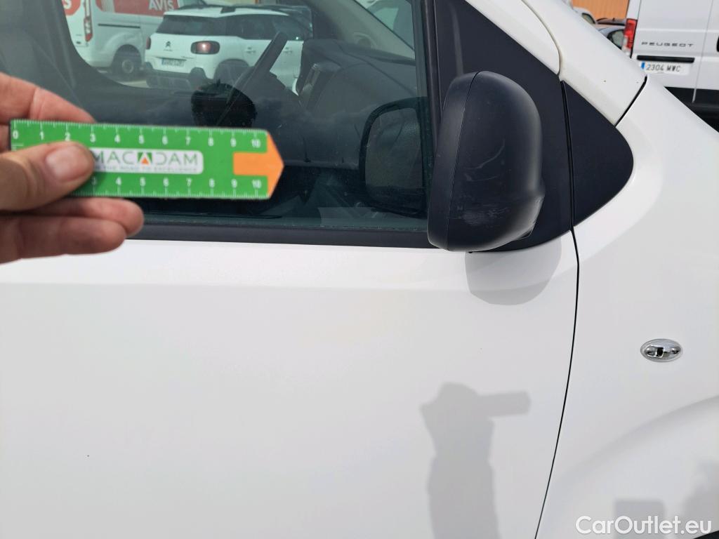  Citroen  Jumpy CITROEN  / 2016 / 4P / furgón Talla M BlueHDi 100 S&S 6v Control #59