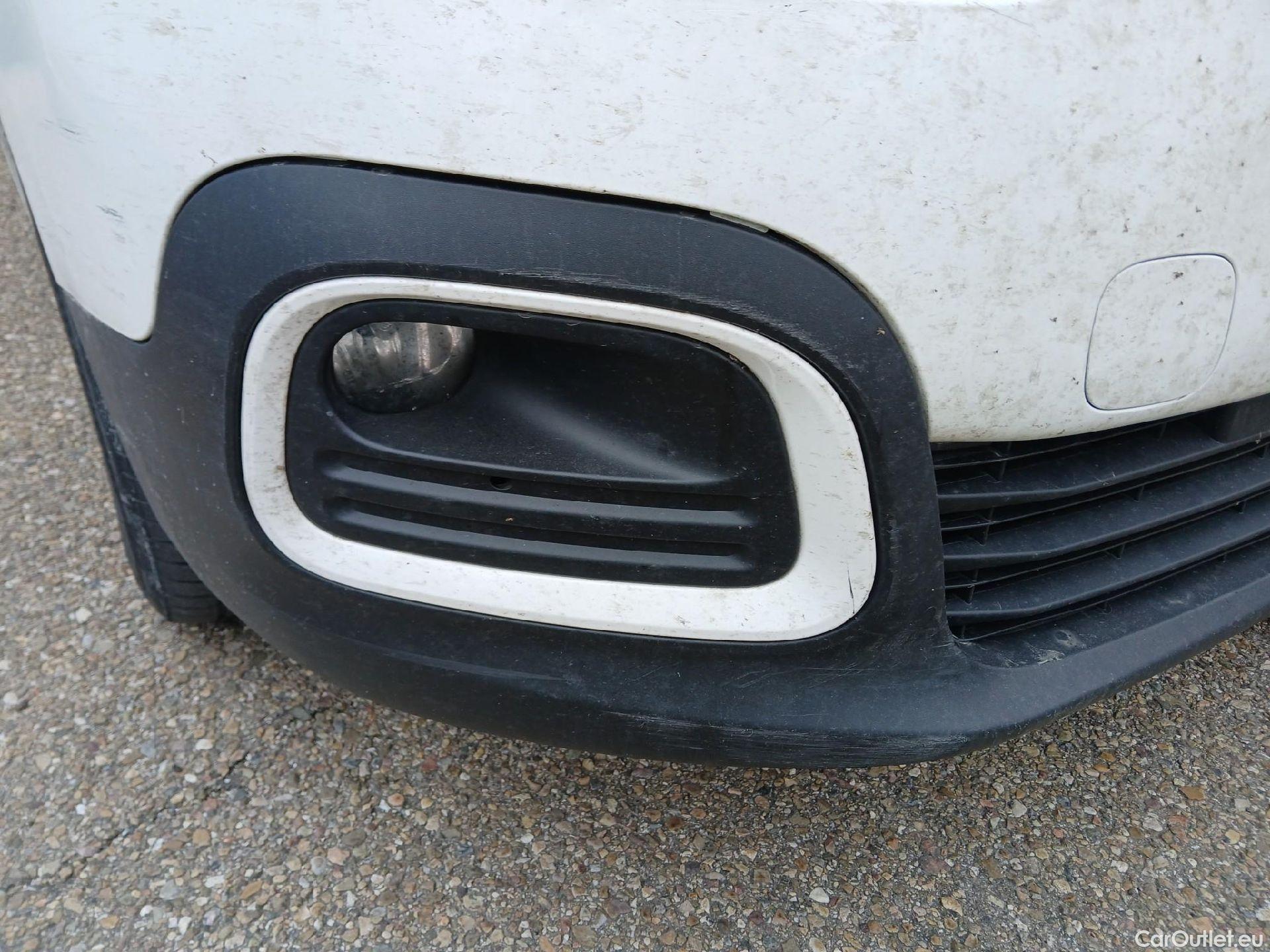  Citroen  Berlingo CITROEN  / 2018 / 5P / monovolumen compacto Talla M BlueHDi 100 S&S FEEL #10