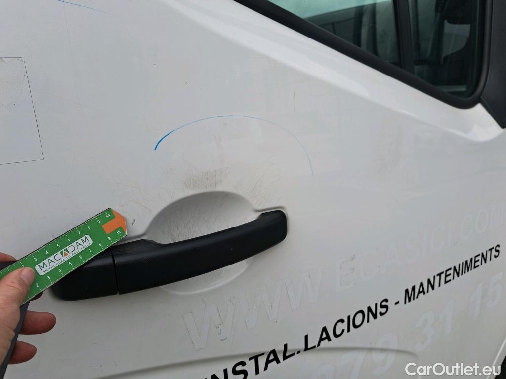  Opel  Movano  B Furgón/Combi Fg. L2H2 3 5t turbo 130CV MT6 E6 #29