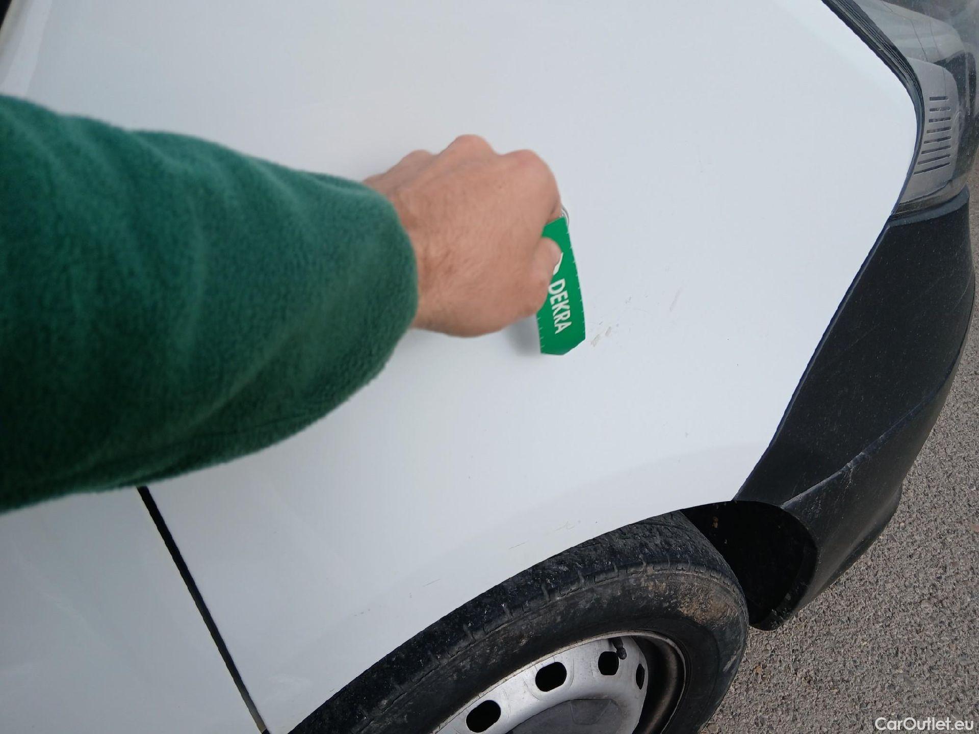  Nissan  NV300 NISSAN  / 2016 / 4P / furgón 2.0dCi 88kW (120CV) L1H1 1T Optima #30