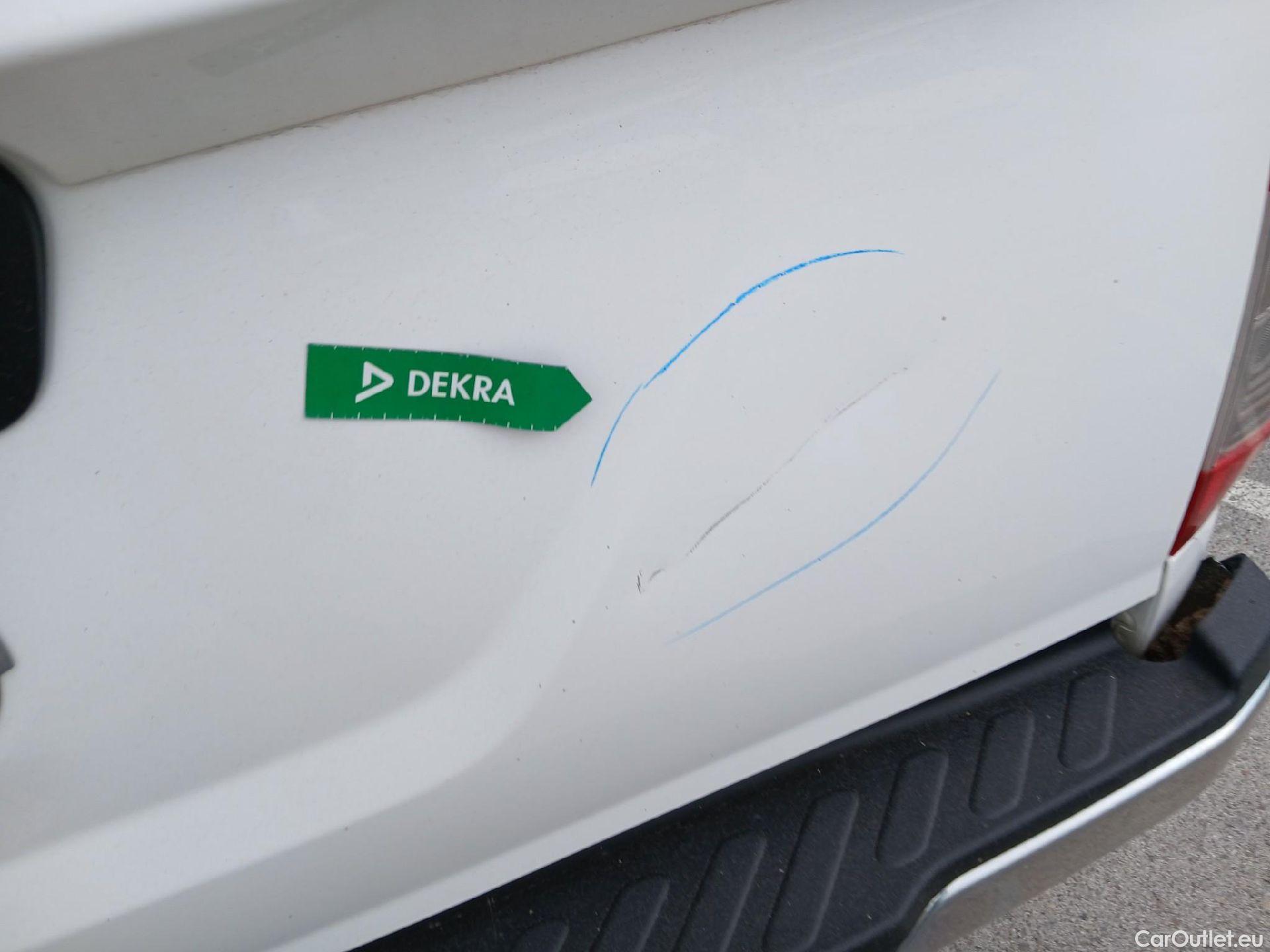  Nissan  Navara NISSAN  / 2015 / 4P / pickup Doble Cab. 2.3dCi 120kW(160CV) Acenta #28