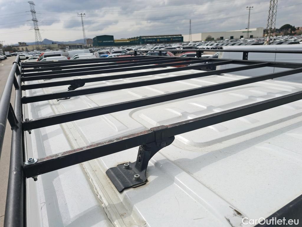  Opel  Movano  B Furgón/Combi Fg. L2H2 3 5t turbo 130CV MT6 E6 #10