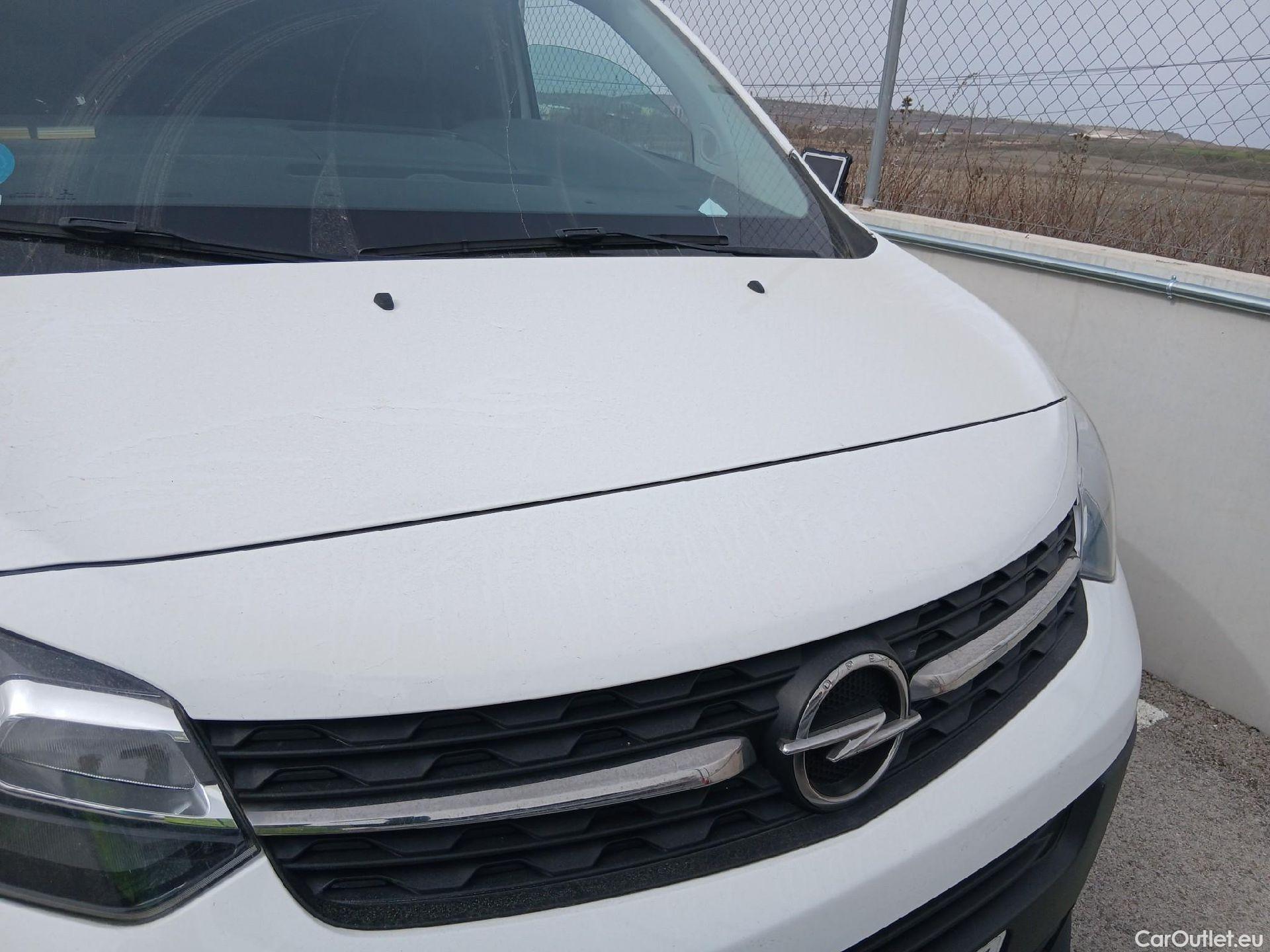  Opel  Vivaro OPEL  / 2019 / 4P / furgón 1.5 Diésel 74kW(100CV)M Std Exp #18