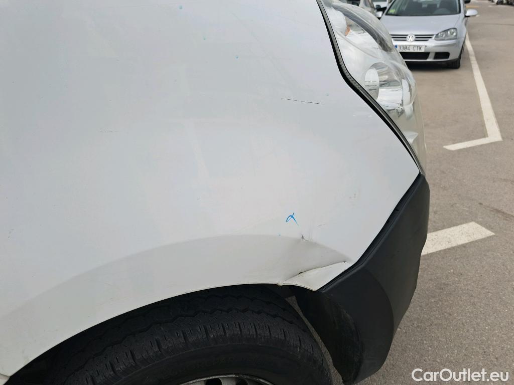  Opel  Movano  B Furgón/Combi Fg. L2H2 3 5t turbo 130CV MT6 E6 #38