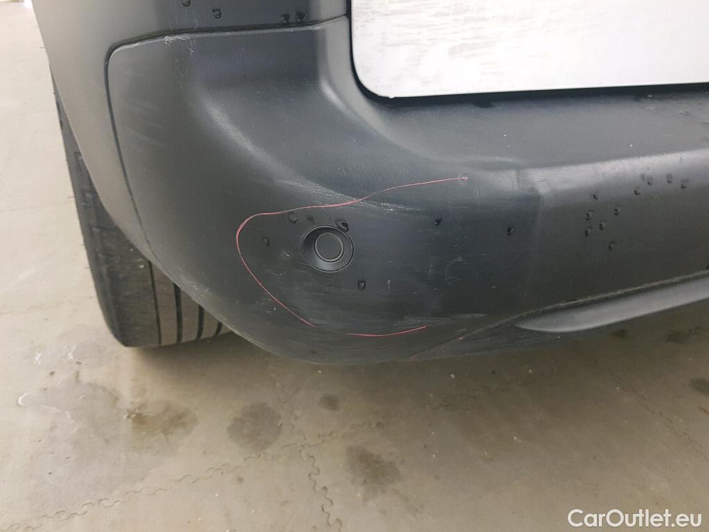  Citroen  Berlingo CITROEN  / 2018 / 5P / monovolumen compacto Talla M BlueHDi 100 S&S FEEL #24