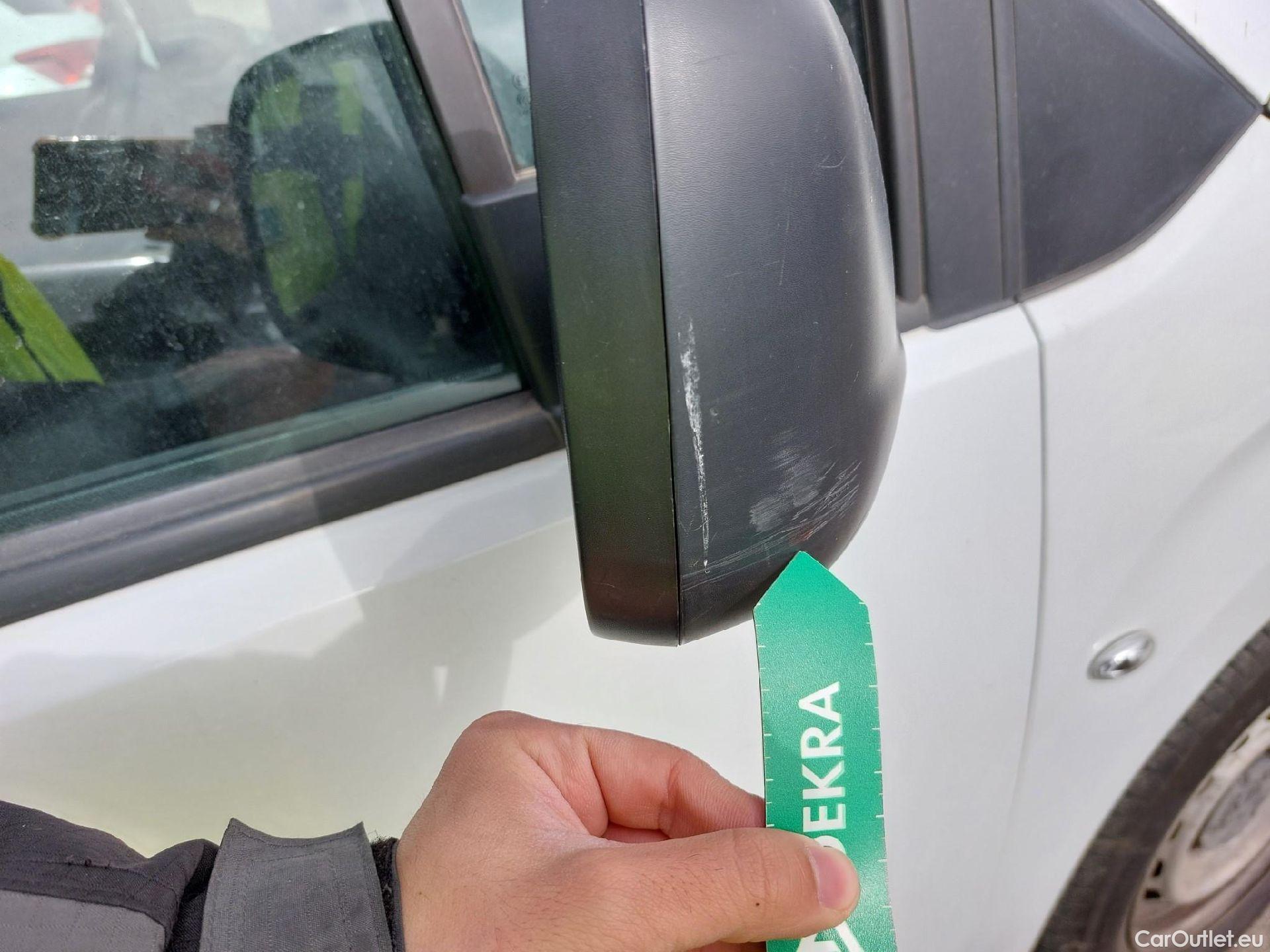  Peugeot  Partner PEUGEOT  / 2018 / 3P / furgón derivado de turismo Pro Standard 600kg BlueHDi 73kW (AC) #28