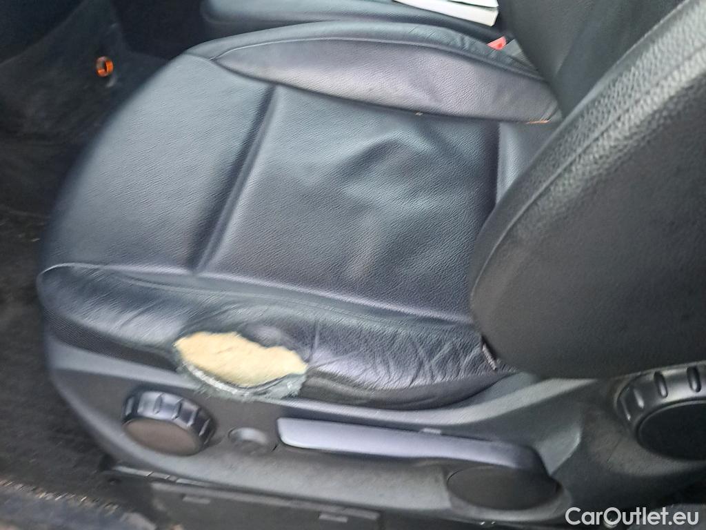  Mercedes  Vito MERCEDES-BENZ  / 2014 / 4P / combi 119CDI AT 140kW Tourer Select Extralarga #23