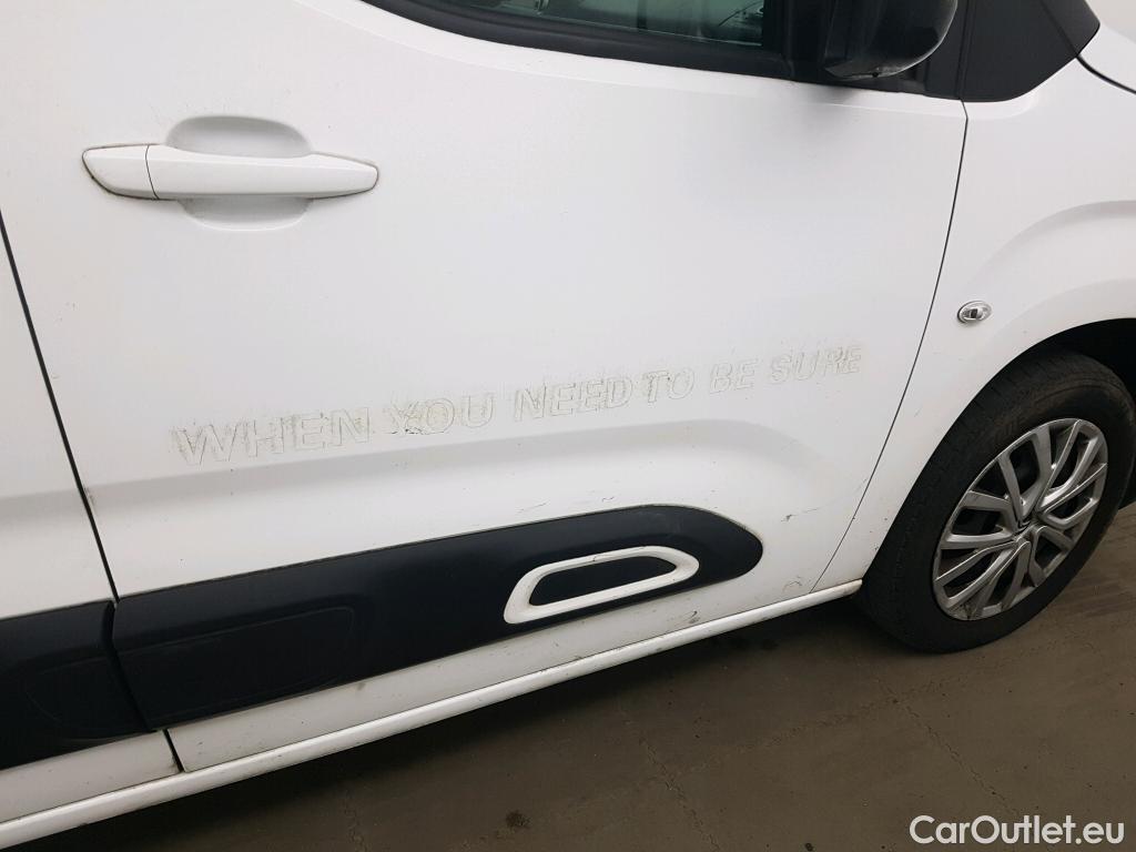  Citroen  Berlingo CITROEN  / 2018 / 5P / monovolumen compacto Talla M BlueHDi 100 S&S FEEL #15