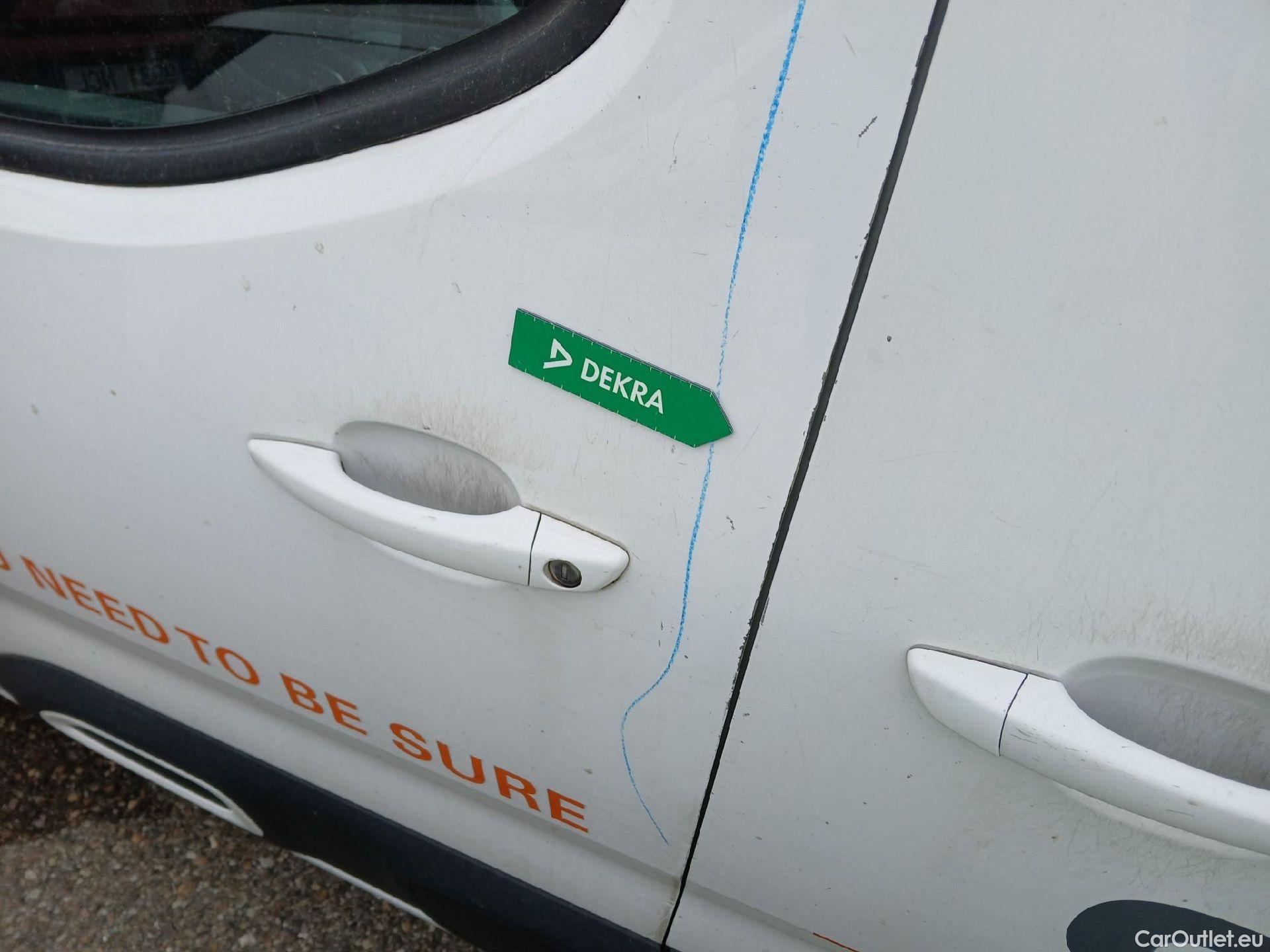  Citroen  Berlingo CITROEN  / 2018 / 5P / monovolumen compacto Talla M BlueHDi 100 S&S FEEL #20