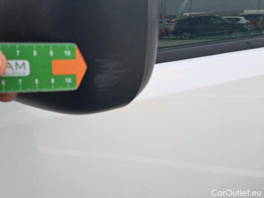  Citroen  Jumpy CITROEN  / 2016 / 4P / furgón Talla M BlueHDi 100 S&S 6v Control #64